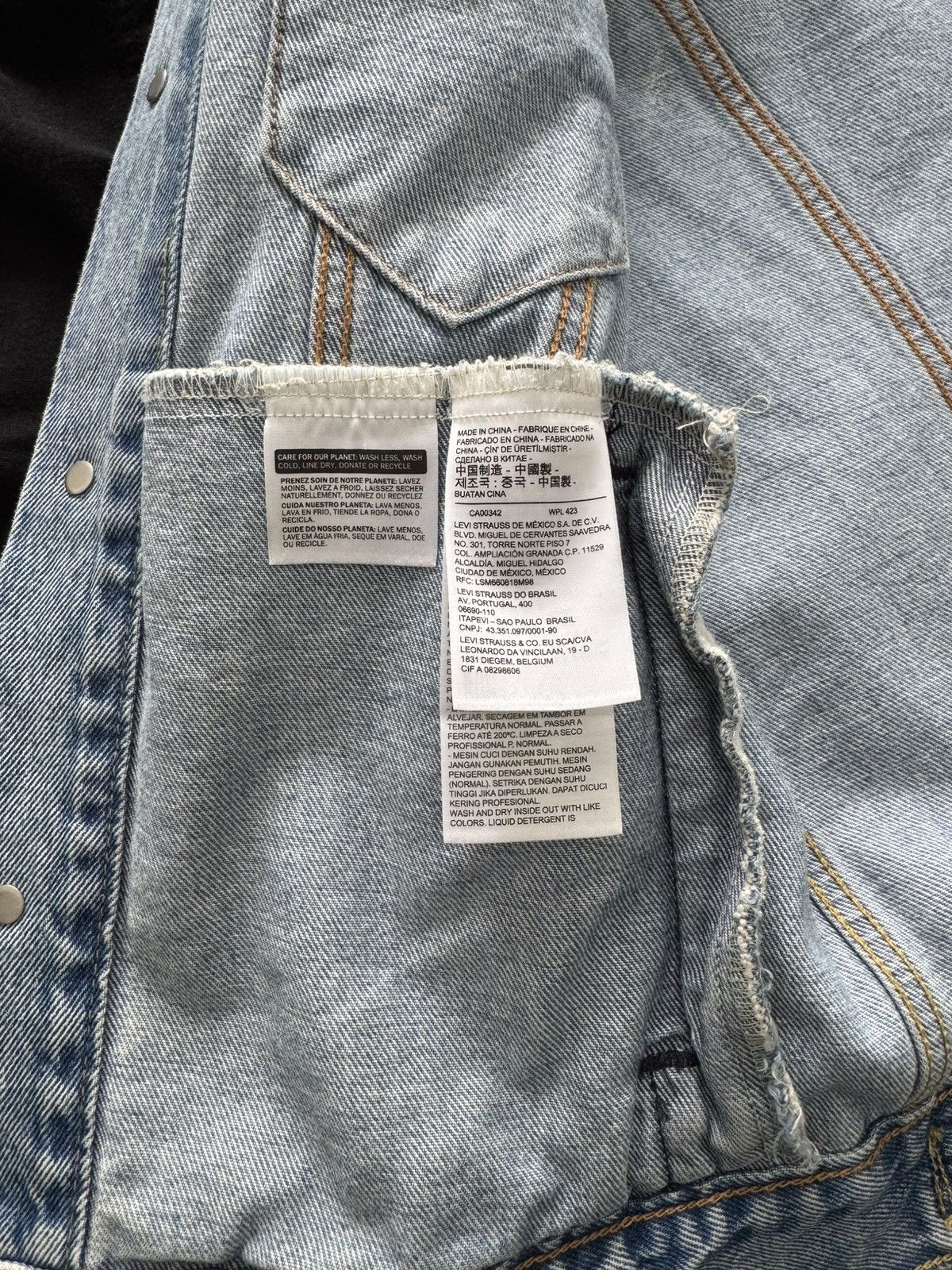Levi's Vintage levi’s denim jacket size S Size US S / EU 44-46 / 1 - 5 Thumbnail