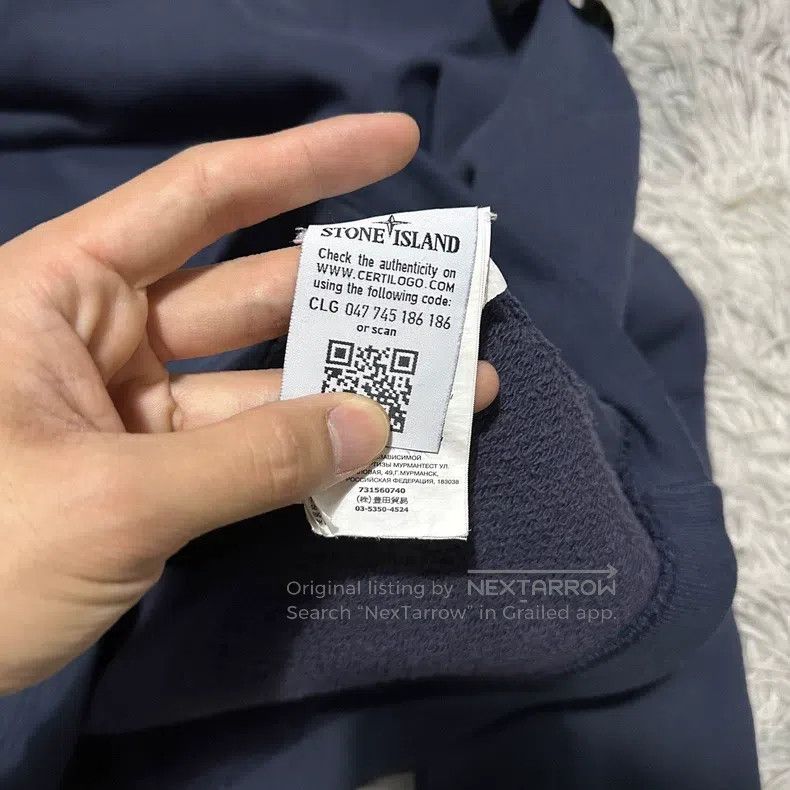 Stone Island Stone Island Round neck sweater pocket dark blue XL code Size US XL / EU 56 / 4 - 6 Thumbnail
