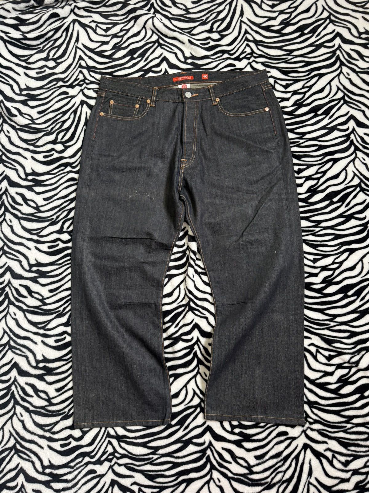 Ed Hardy Vintage Ed Hardy Embroidered Skull Y2K Style Baggy Jeans Size US 40 / EU 56 - 6 Thumbnail