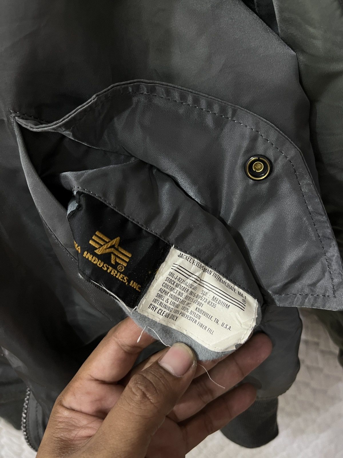 Alpha Industries 🔥🔥🔥ARCHIVE ALPHA INDUSTRIES BOMBER JACKET Size US M / EU 48-50 / 2 - 12 Thumbnail
