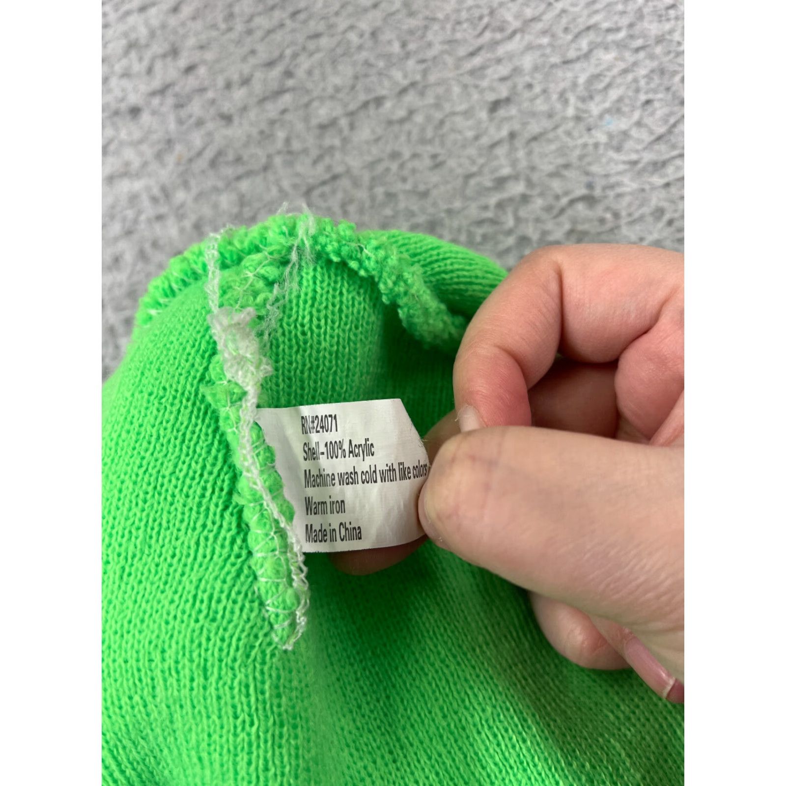 Vintage Beanie Beanie Hat Adult One Size Green High Visibility Knit 100% Acrylic Shell Winter Size ONE SIZE - 5 Thumbnail