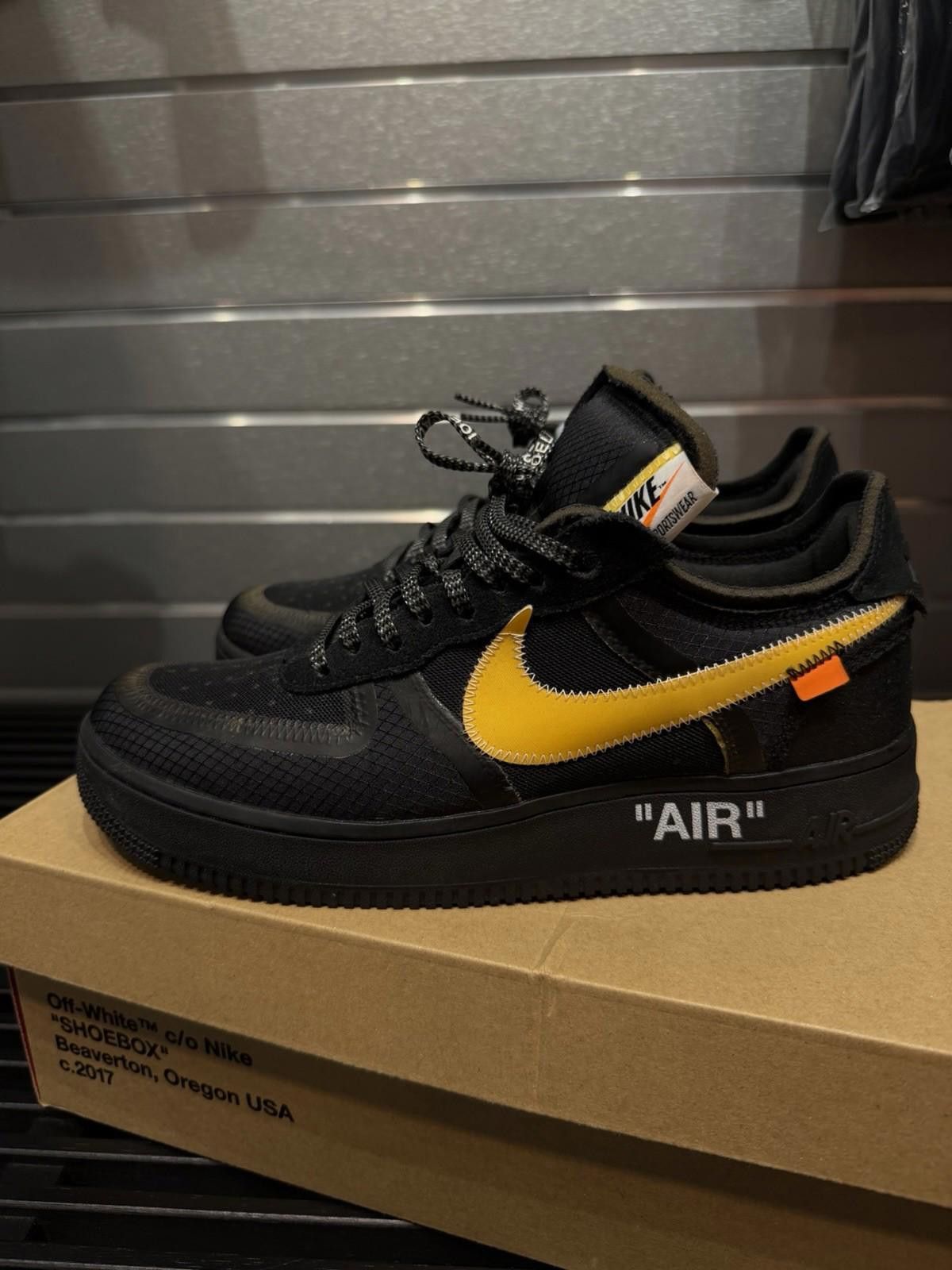Nike Size 9 - Nike Air Force 1 Low x OFF-WHITE Black 2018 Mens Size US 9 / EU 42 - 4 Thumbnail