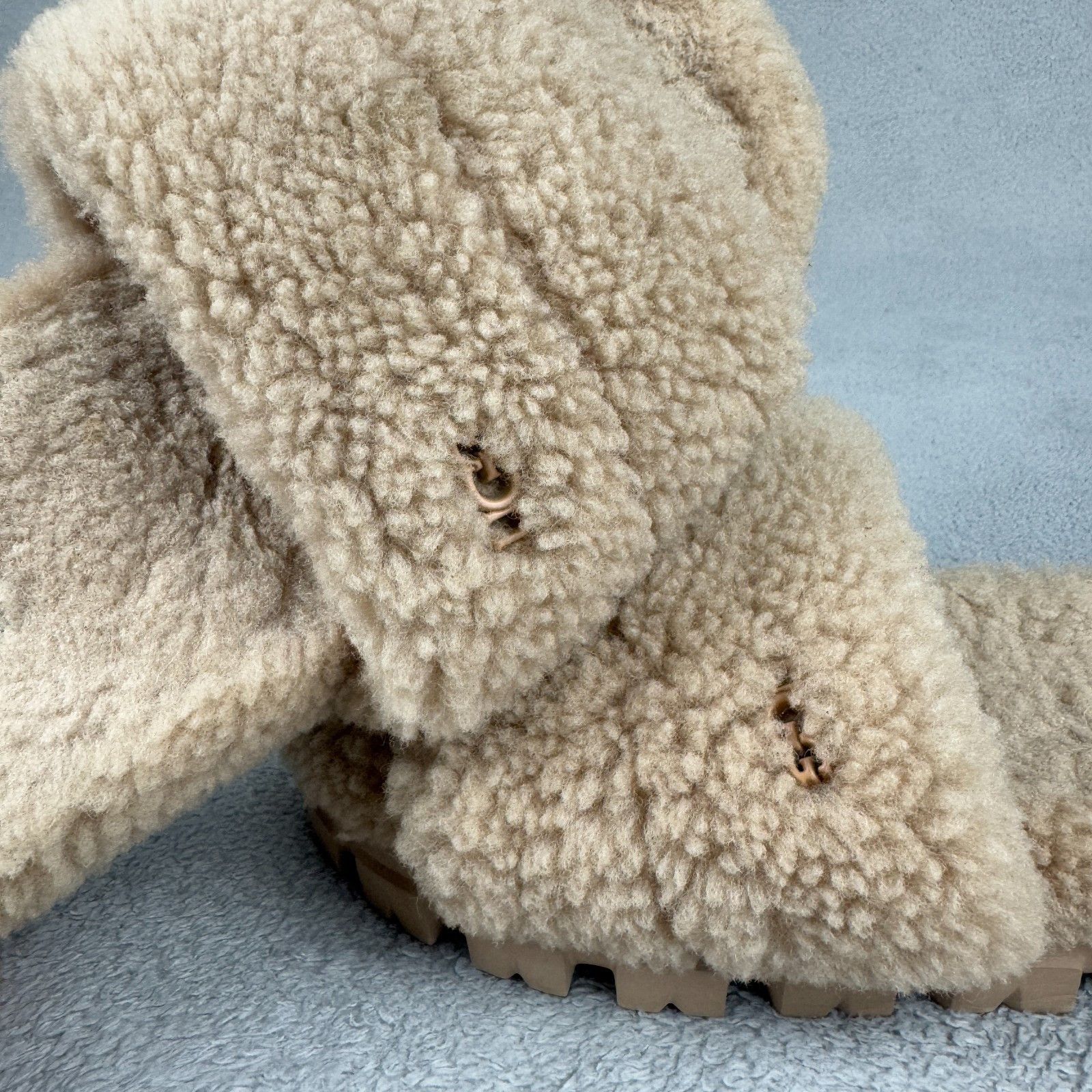 Ugg UGG Cozetta Curly Slide Sandals Womens 8 Sheepskin Slides Size US 8 / IT 38 - 20 Thumbnail