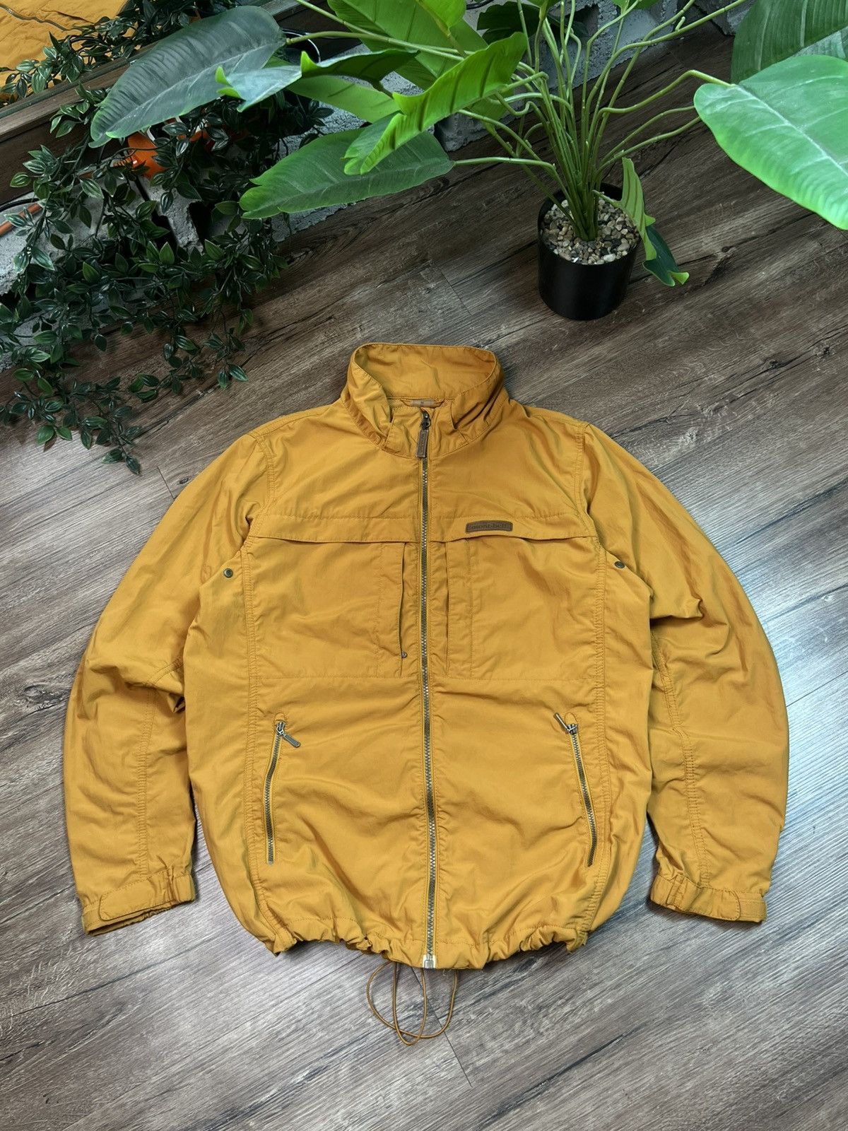 Montbell Vintage Montbell Cargo Style Gorpcore Jacket Size US S / EU 44-46 / 1 - 1 Thumbnail