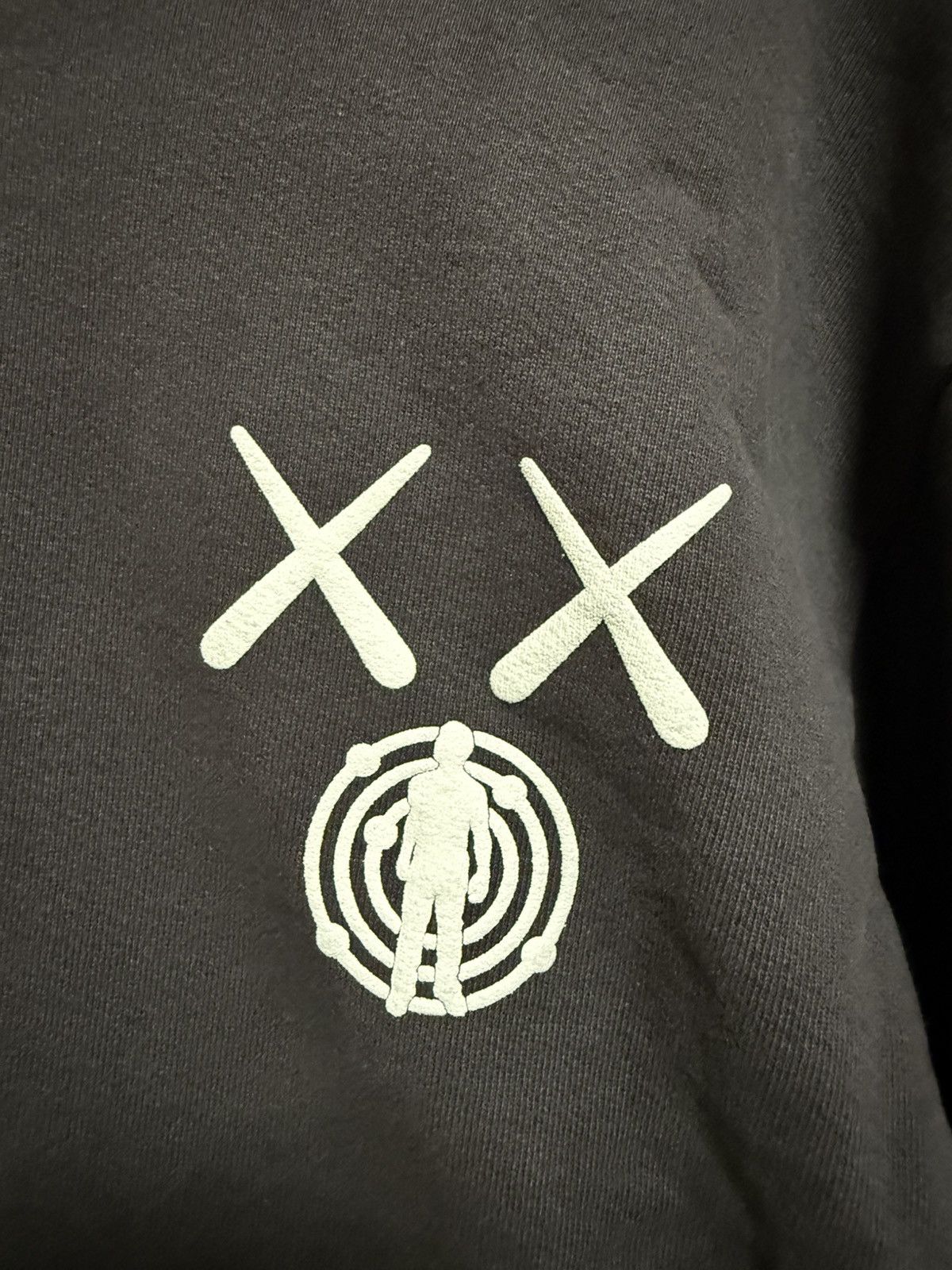 Kaws × Kid Cudi Sz Small-KAWS x Kid Cudi Moon Black Crewneck Size US S / EU 44-46 / 1 - 3 Thumbnail