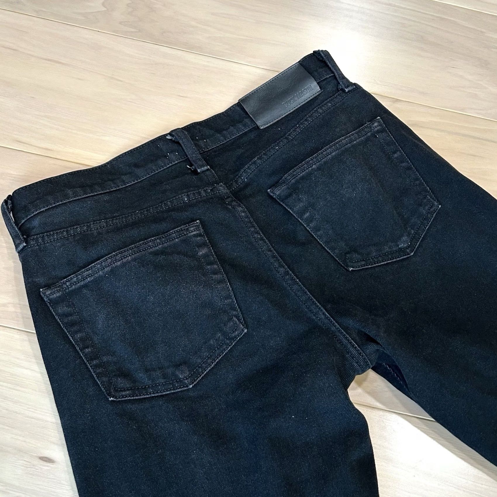 Buck Mason Buck Mason Slim-Fit Denim Black Jeans 31x27 Men’s Slim Straight Pocket 5-Pocket USA Designer 31in Dark Wash Black Size US 31 - 4 Thumbnail