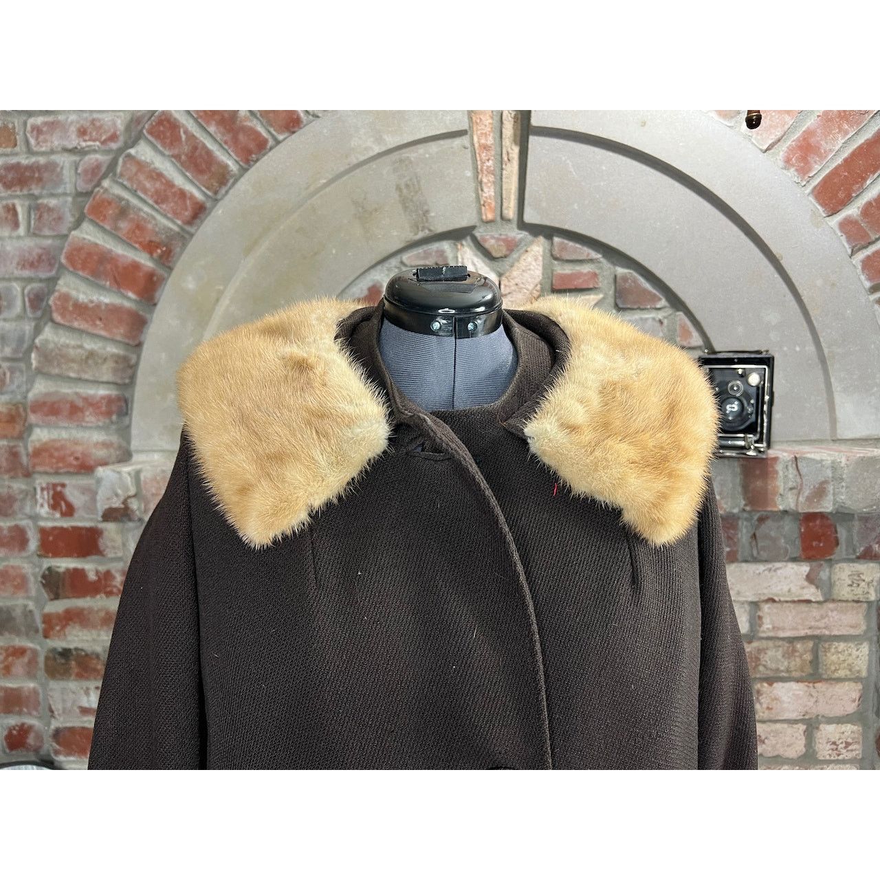 Vintage swing coat brown fur collar vintage 1960s brown tan Size L / US 10 / IT 46 - 2 Thumbnail