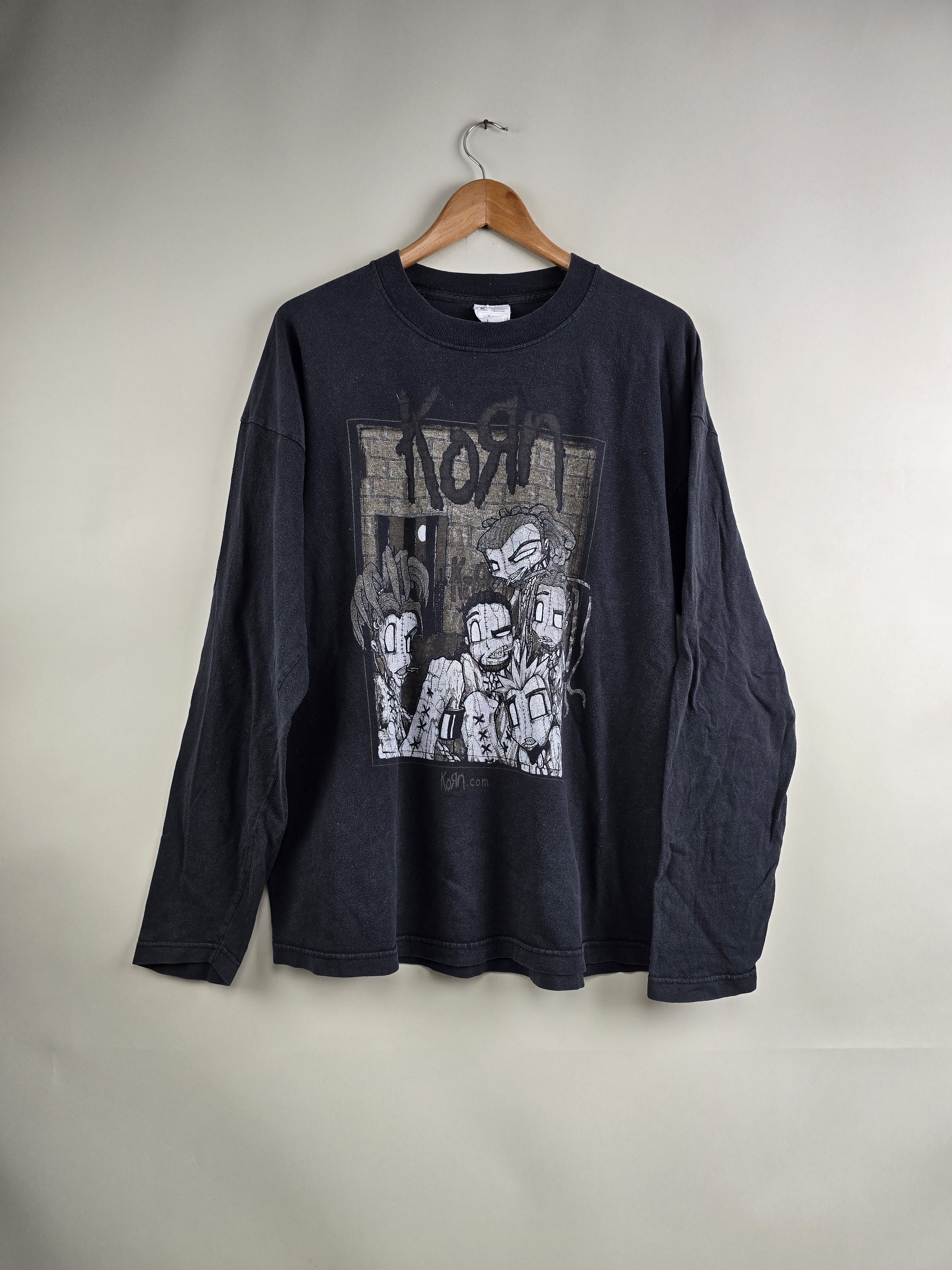 image of Band Tees x Rock Tees 2000 Korn European Tour Long-Sleeve XL 23" 29.5" in Black, Men's