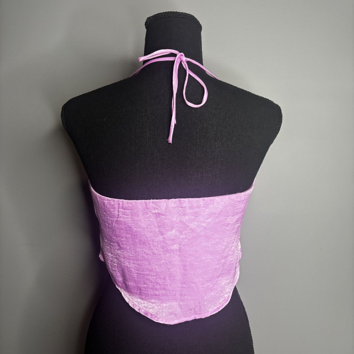 Vintage Wild Fable Womens Pink Cowlneck Cropped Satin Halter Size XS Size XS / US 0-2 / IT 36-38 - 3 Thumbnail