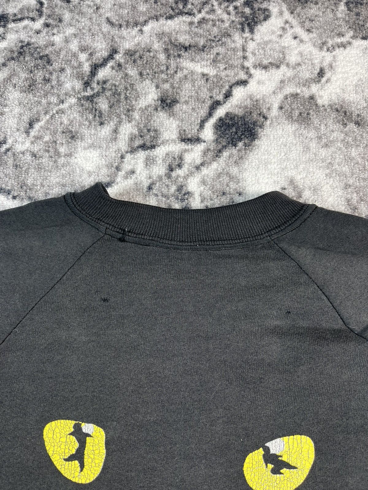 Other Vintage CATS 1981 Distressed Fade Sweatshirt Grunge Size US M / EU 48-50 / 2 - 20 Thumbnail
