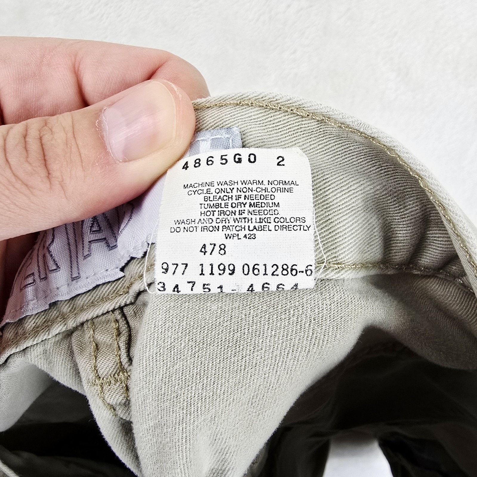Levi's Vintage Levis Silvertab Shorts Mens 34 Beige Cargo Baggy Size US 34 / EU 50 - 7 Thumbnail
