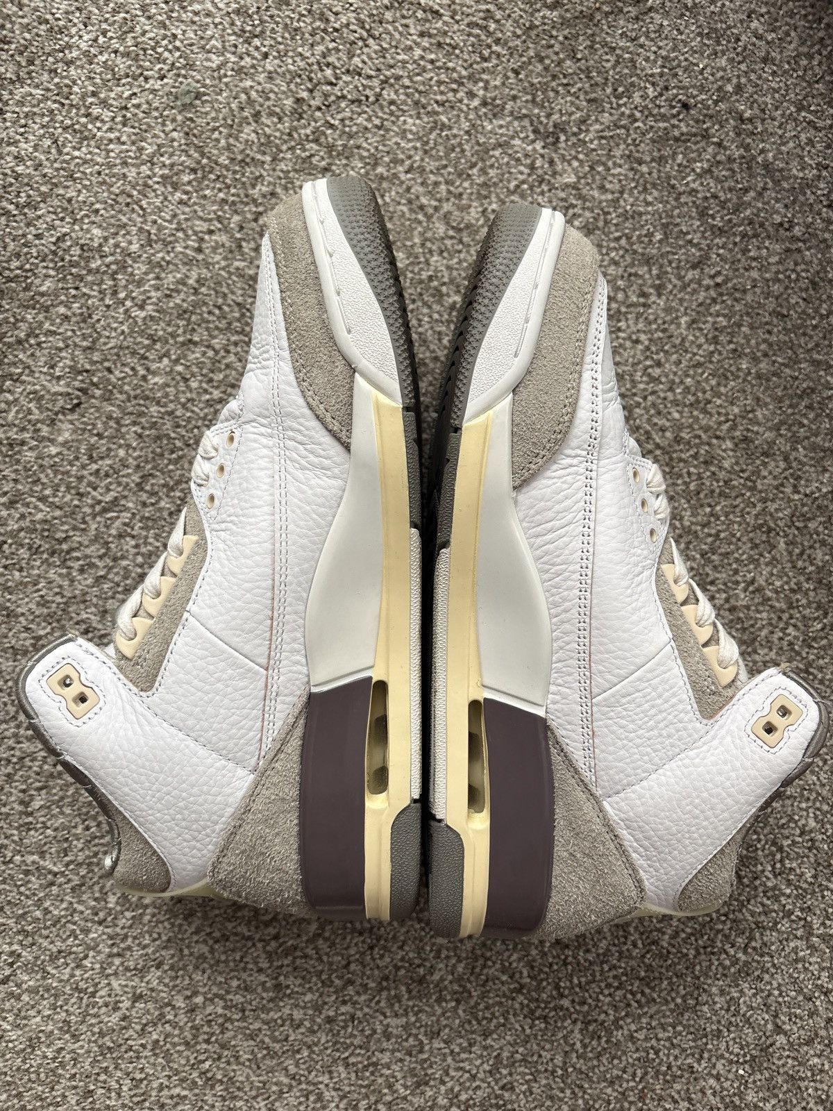 A Ma Maniere × Nike Jordan 3 a Ma Maniére Size US 9.5 / EU 42-43 - 3 Thumbnail