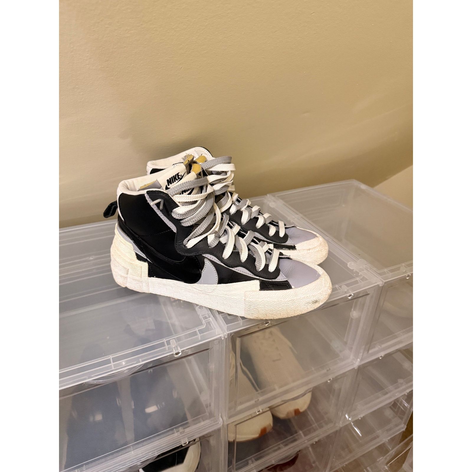 Nike Nike Sacai Blazer Size 10 Black/Grey Wolf Size US 10 / EU 43 - 1 Thumbnail