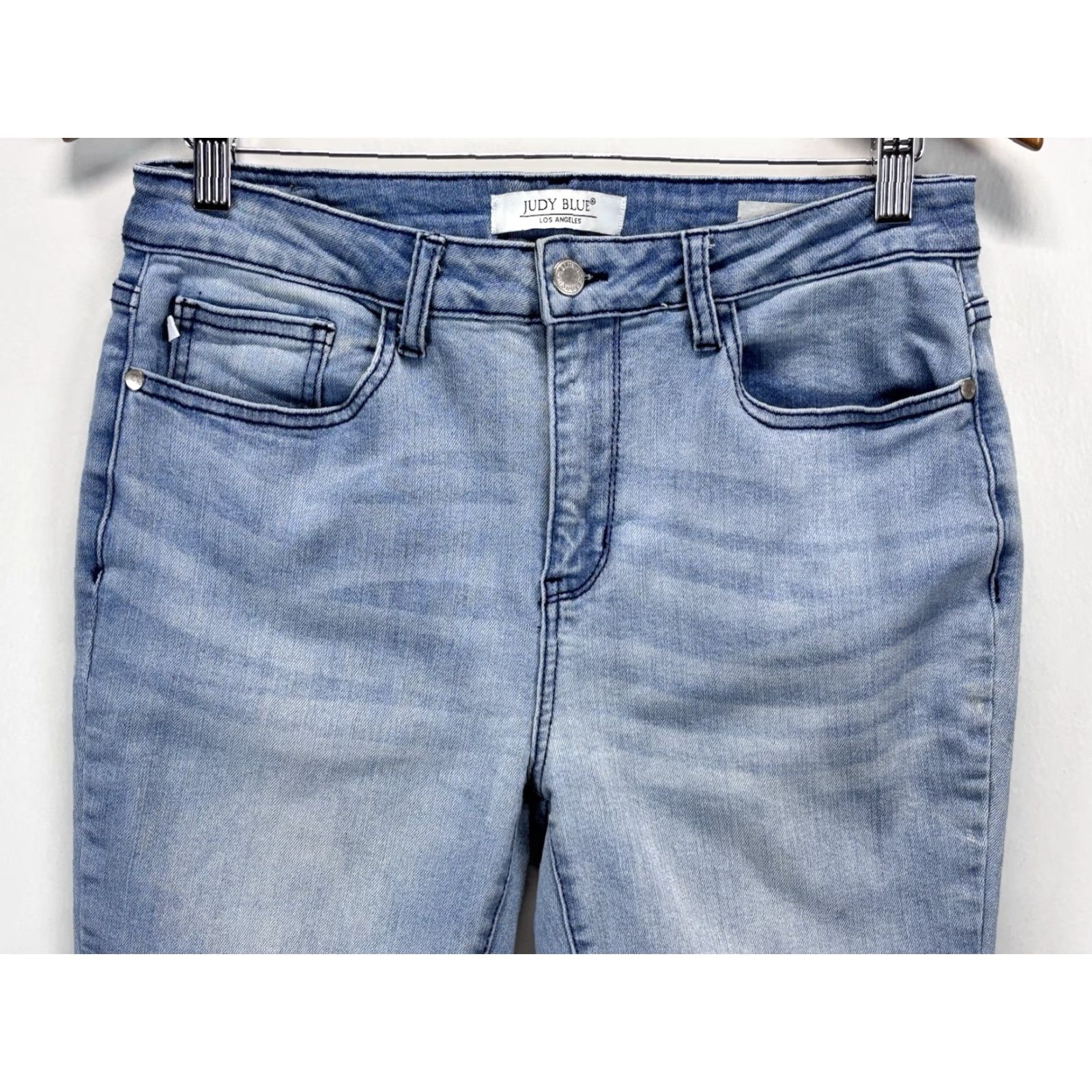 Vintage JUDY BLUE Skinny Jeans Women’s Size 30 Light Wash Stretch Raw Hem Size 30" / US 8 / IT 44 - 2 Thumbnail