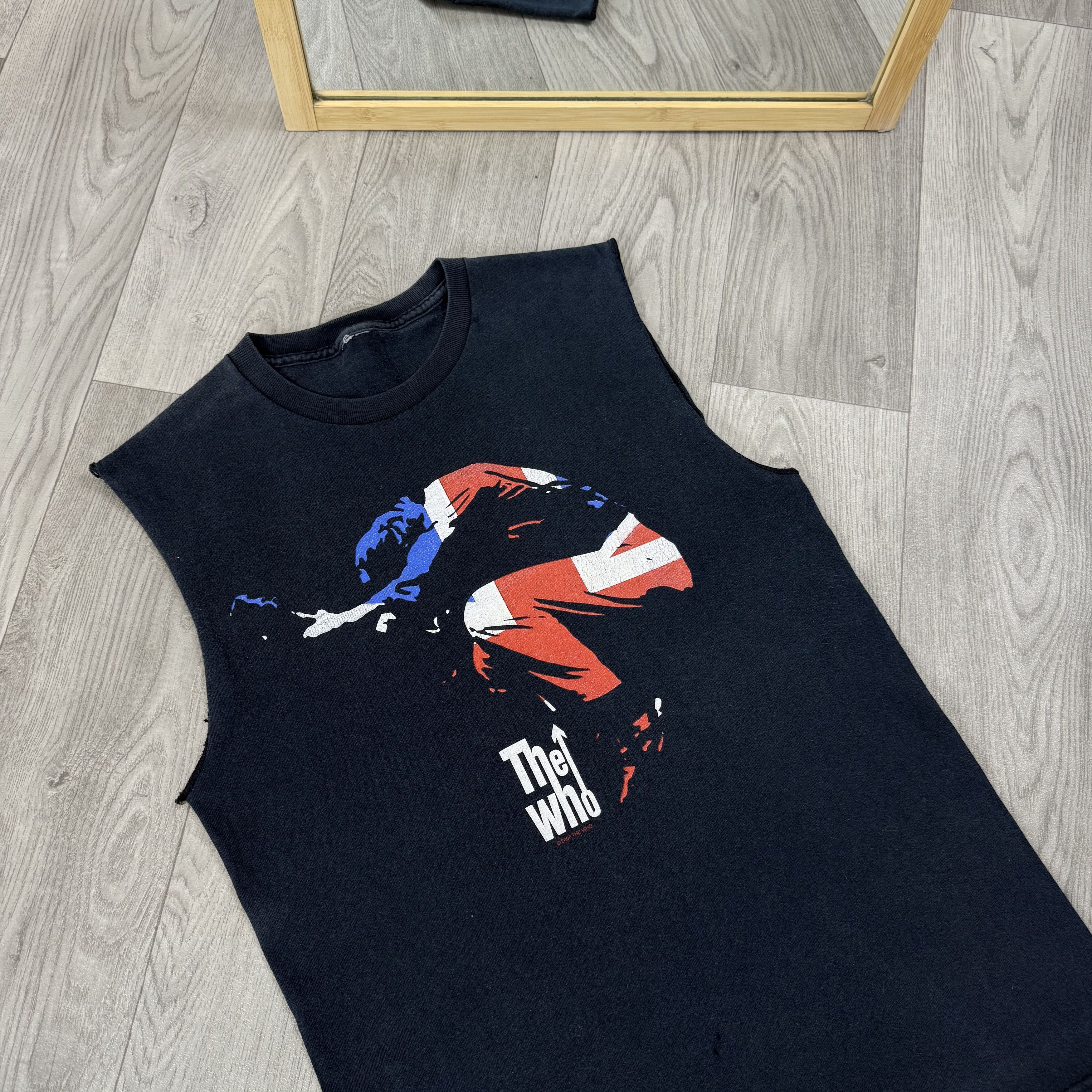 Vintage Vintage The Who 2005 Rock Band Graphic Tank Top Tee Shirt Size US S / EU 44-46 / 1 - 5 Thumbnail