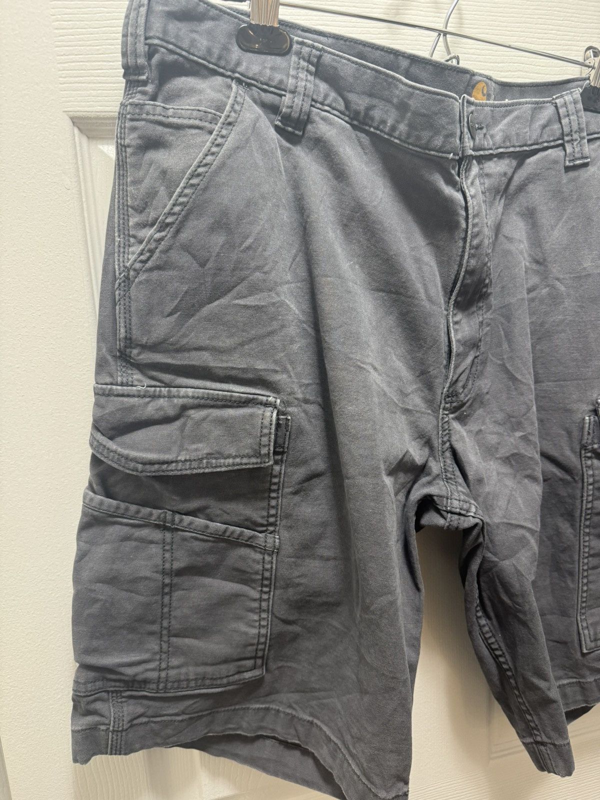 Carhartt Carhartt Cargo Shorts Grey Vintage Workwear Distressed Size US 40 / EU 56 - 2 Thumbnail