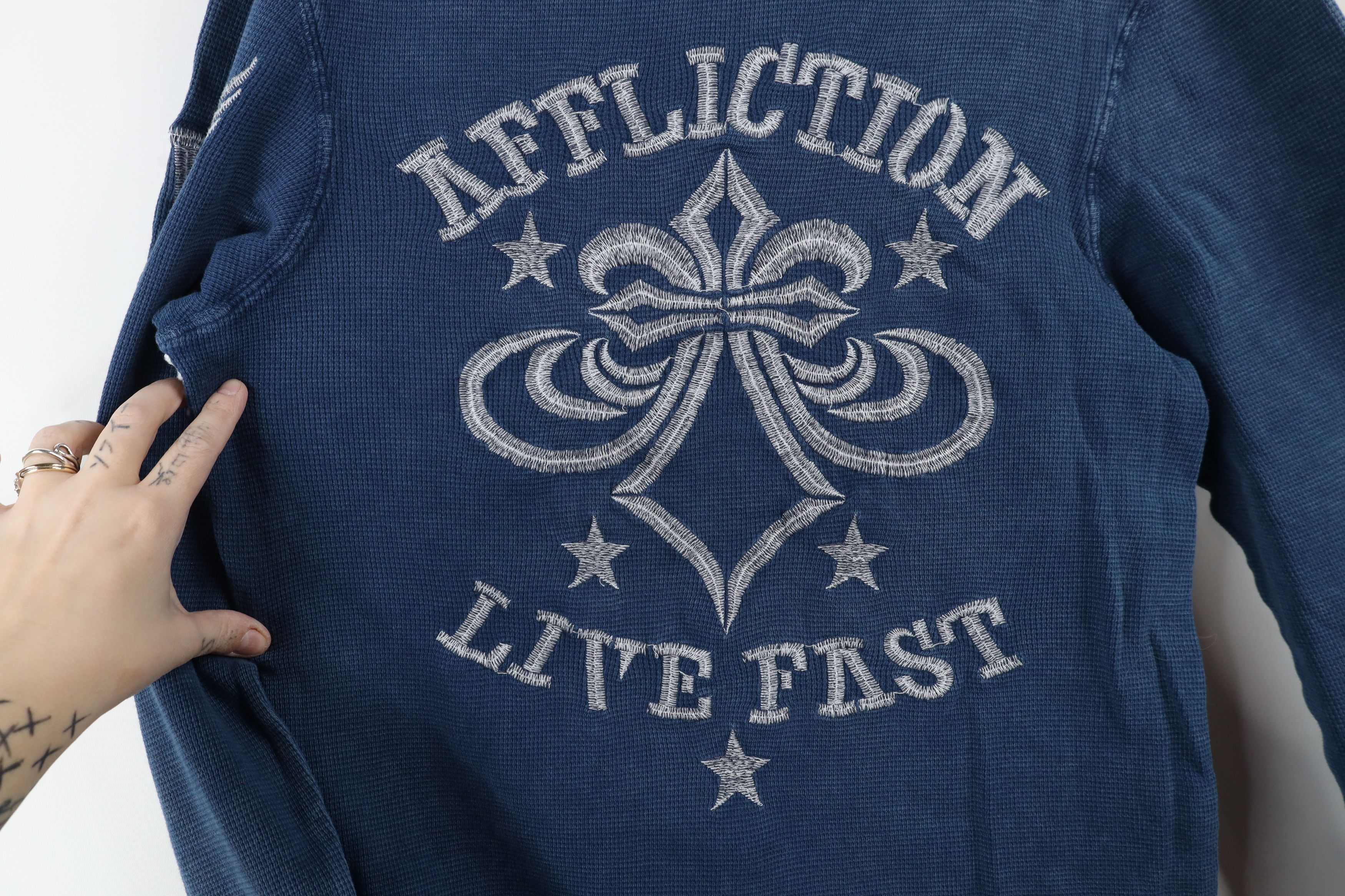 Affliction Vintage Y2K Affliction de Lis Thermal Waffle Knit T-Shirt Size US L / EU 52-54 / 3 - 4 Thumbnail
