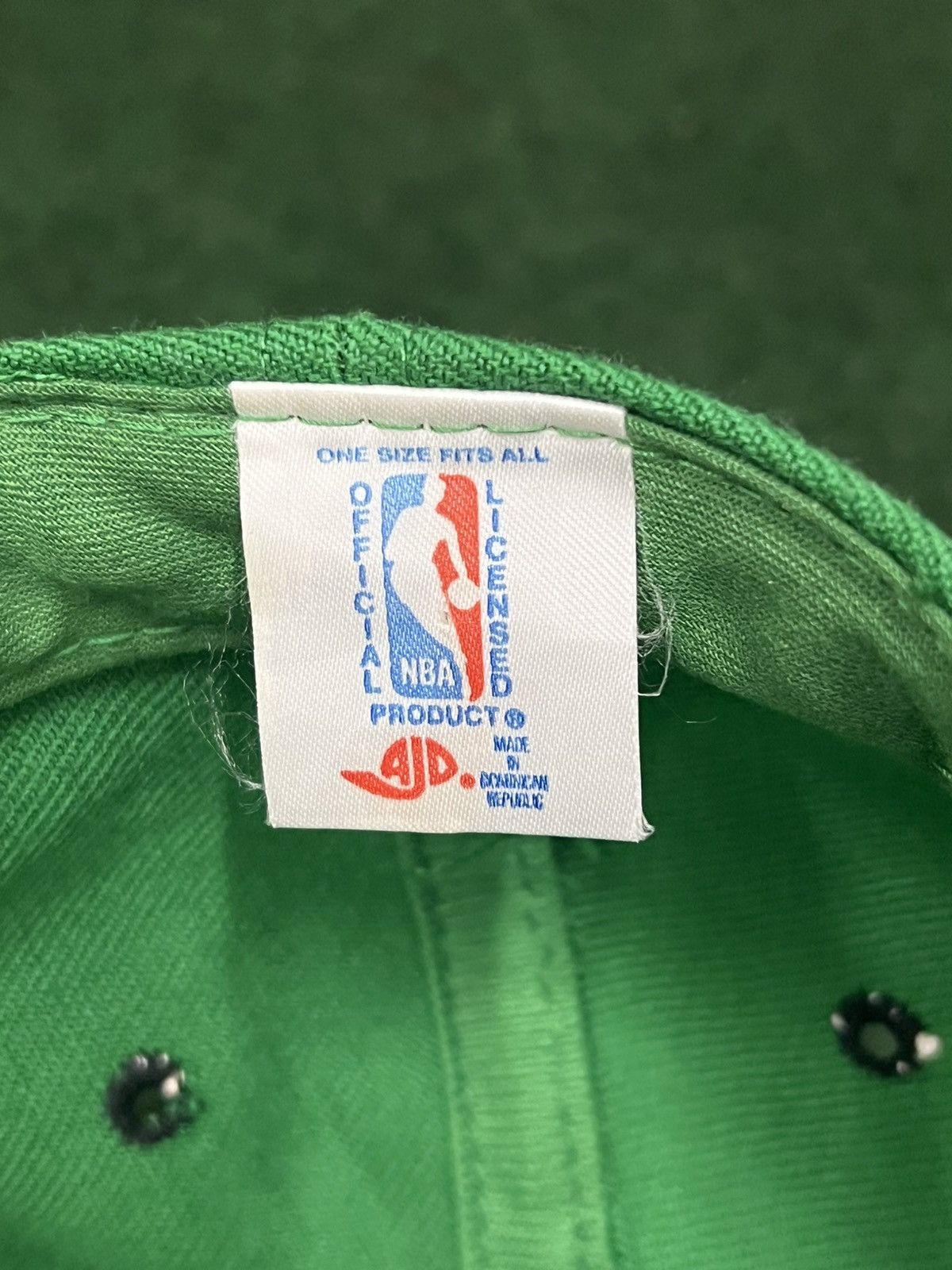 NBA Vintage 90s Boston Celtics Snapback Hat Size ONE SIZE - 7 Thumbnail