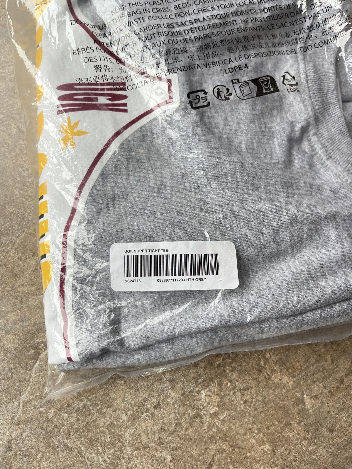 Supreme Supreme underground kingz tee L Size US L / EU 52-54 / 3 - 6 Thumbnail