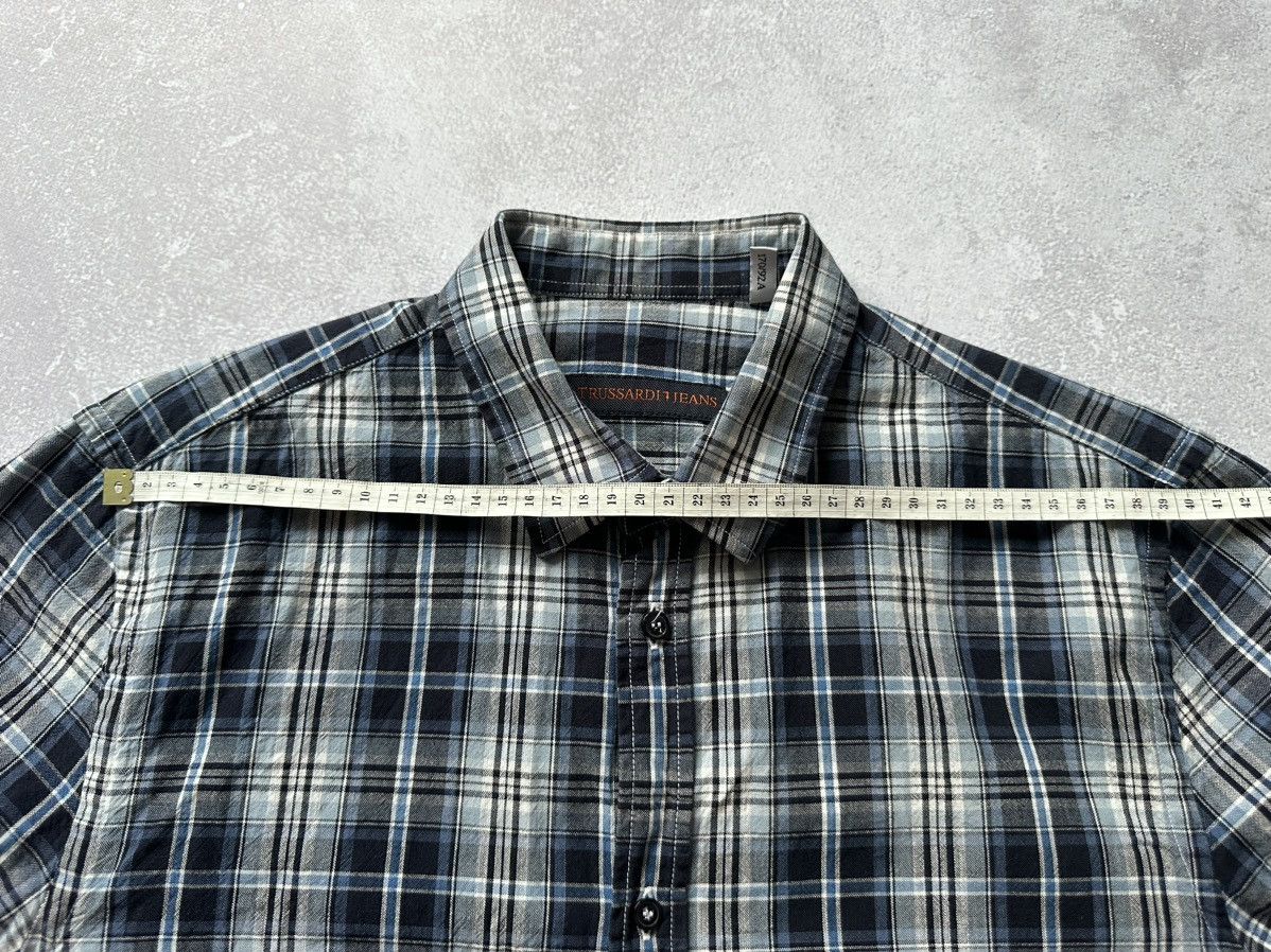 Trussardi × Vintage Shirt Trussardi jeans vintage streetwear size 39 Size US M / EU 48-50 / 2 - 9 Thumbnail