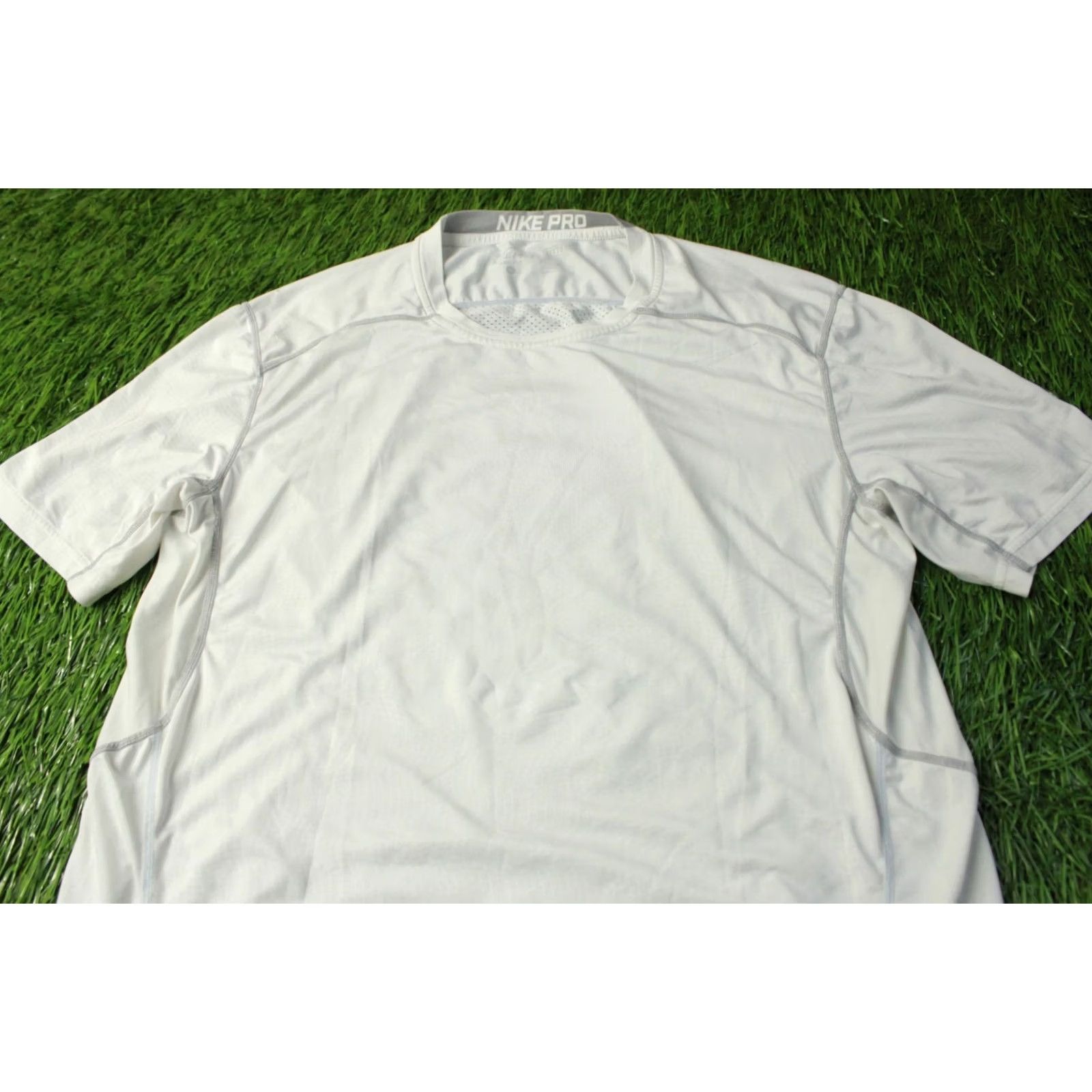 Nike Nike Pro Dri-Fit Original Men Compression Sport Training Shirt Jersey Tee L White and Gray Crew Neck Short Sleeves Activewear Shirt Mens Size US L / EU 52-54 / 3 - 3 Thumbnail