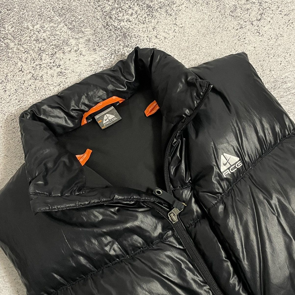 Nike ACG Nike ACG Vintage Nylon Puffer Vest Mens Size L Size US L / EU 52-54 / 3 - 6 Thumbnail