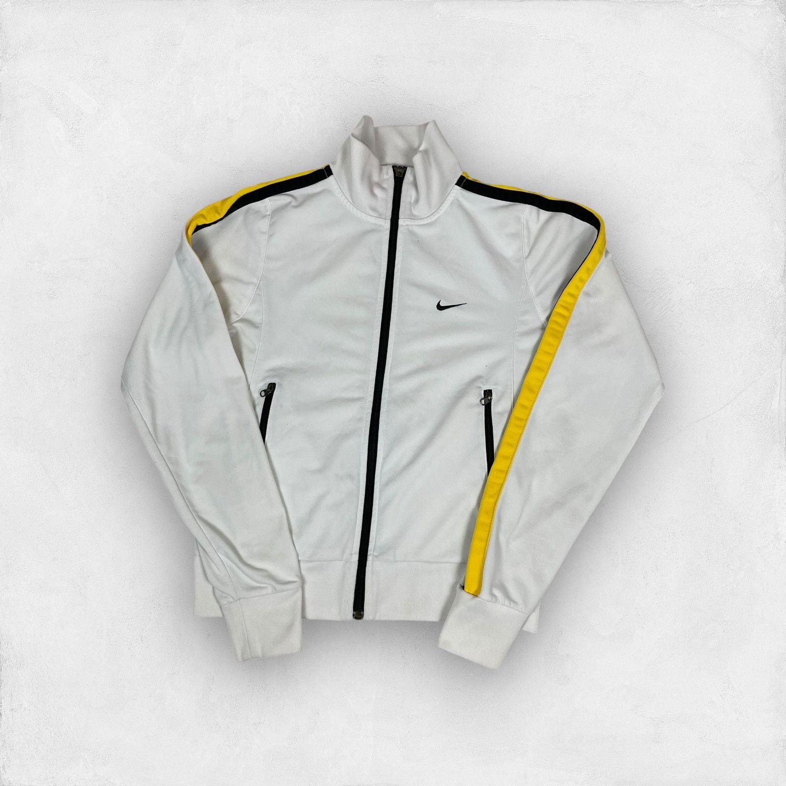 Nike × Vintage Nike Women's White Long Sleeve Full Zip Track Jacket Small Size S / US 4 / IT 40 - 1 Thumbnail