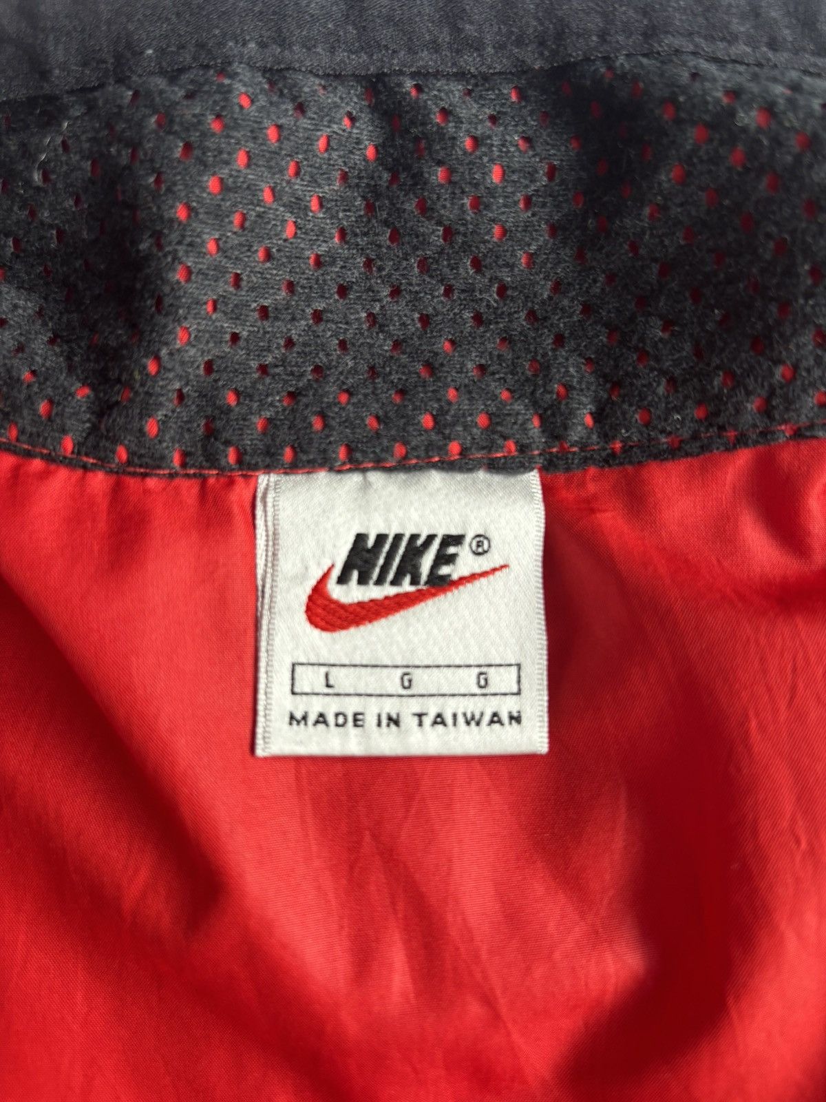 Nike Nike Vintage Red Vest US L Size US L / EU 52-54 / 3 - 4 Thumbnail