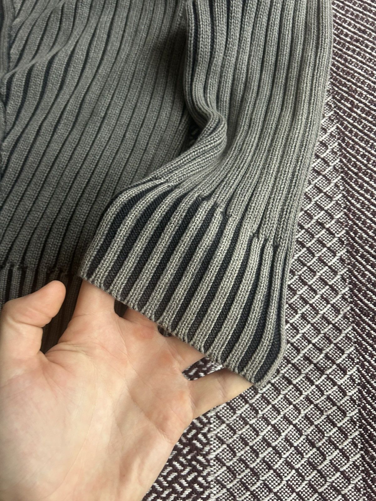 Vintage Vintage Diesel Vibe Striped Unisex Sweater Faded Streetwear Size US M / EU 48-50 / 2 - 3 Thumbnail