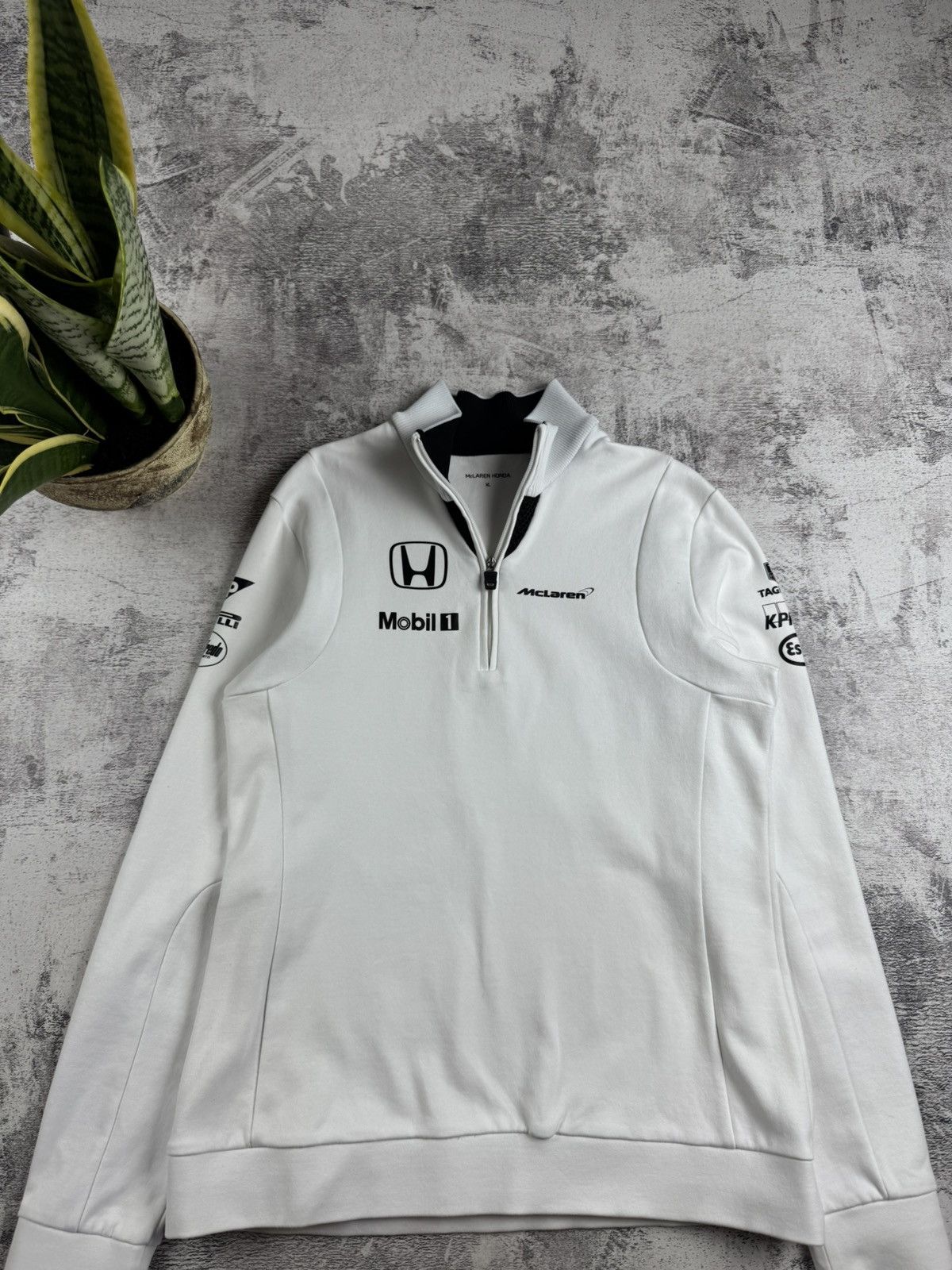 Honda McLaren Honda Mobil 1 Racing White Women XL 1/3 1/4 Sweatshirt Hoodie Pullover Size XL / US 12-14 / IT 48-50 - 4 Thumbnail