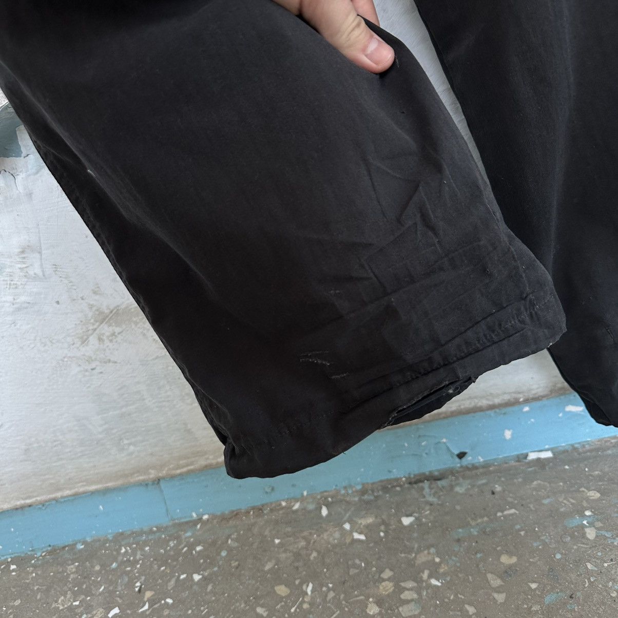 Nike VTG Nike Camo Multi-pocket Pants Size XL Trashed 00s UsA Hyp Size US 36 / EU 52 - 10 Thumbnail