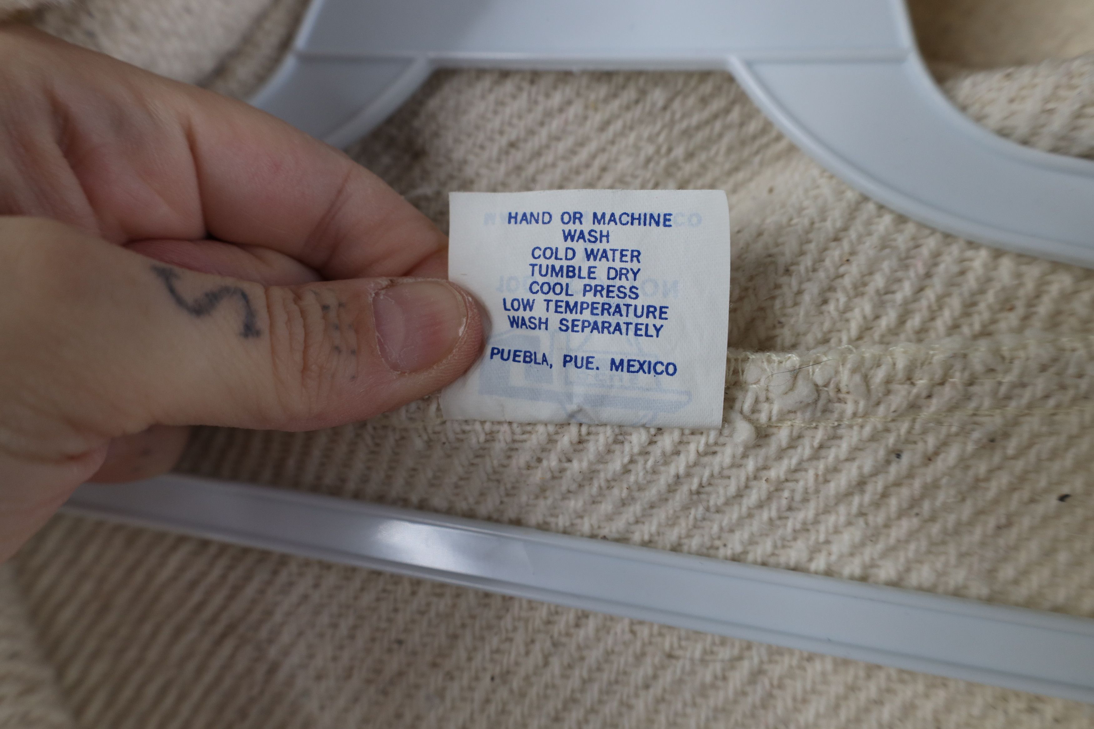 Vintage Vintage 90s Streetwear Knit Drug Rug Hoodie Sweatshirt Cream Size L / US 10 / IT 46 - 10 Thumbnail