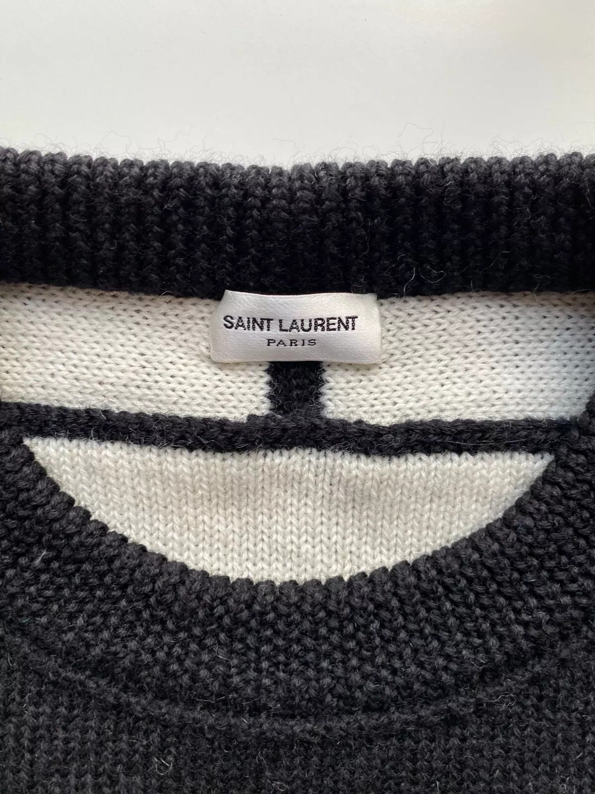 Yves Saint Laurent Yves Saint Laurent B&W Wool Christmas Reindeer Sweater IT S Size US S / EU 44-46 / 1 - 3 Thumbnail