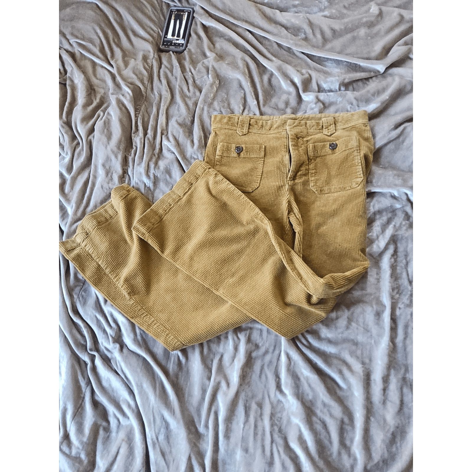 Free People Free People Women Size 8 Flared Corduroy Pants Gold Size 30" / US 8 / IT 44 - 1 Thumbnail