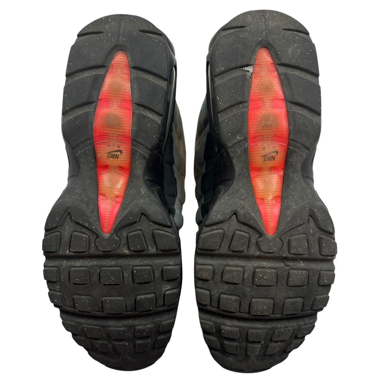 Nike Nike Air Max 95 OG Solar Red 2018 - Size US 11 / EU 45 Size US 11 / EU 44 - 7 Thumbnail