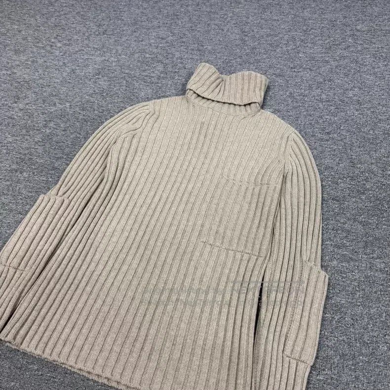 Louis Vuitton Louis Vuitton Cuff leather turtleneck sweater Size XS / US 0-2 / IT 36-38 - 3 Thumbnail