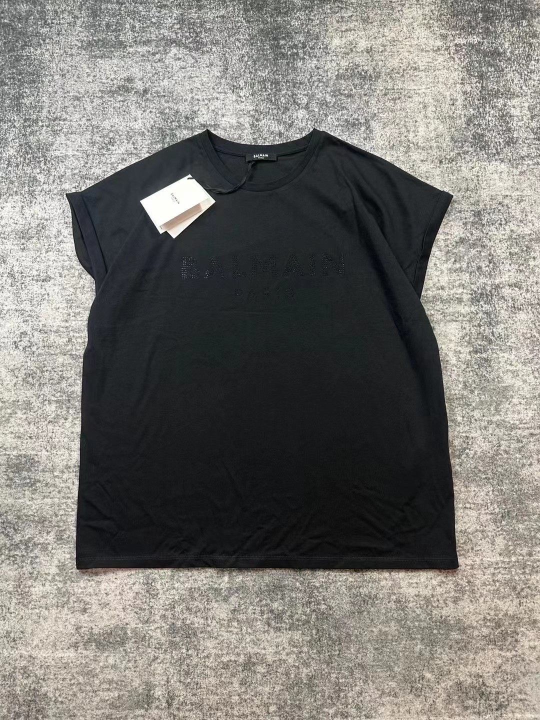 Balmain Balmain Retro Black T-Shirt s Men Size US S / EU 44-46 / 1 - 1 Thumbnail