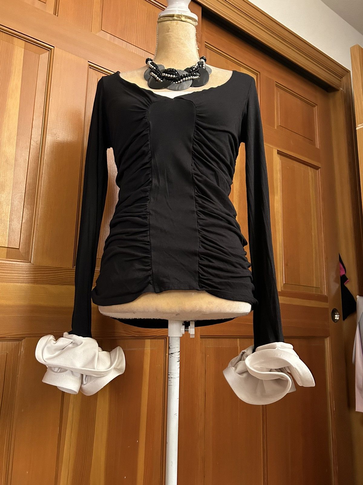 Designer × Vintage Preowned Elevated Two-Tone Bell Cuff -Sleeve Top Size S / US 4 / IT 40 - 11 Thumbnail