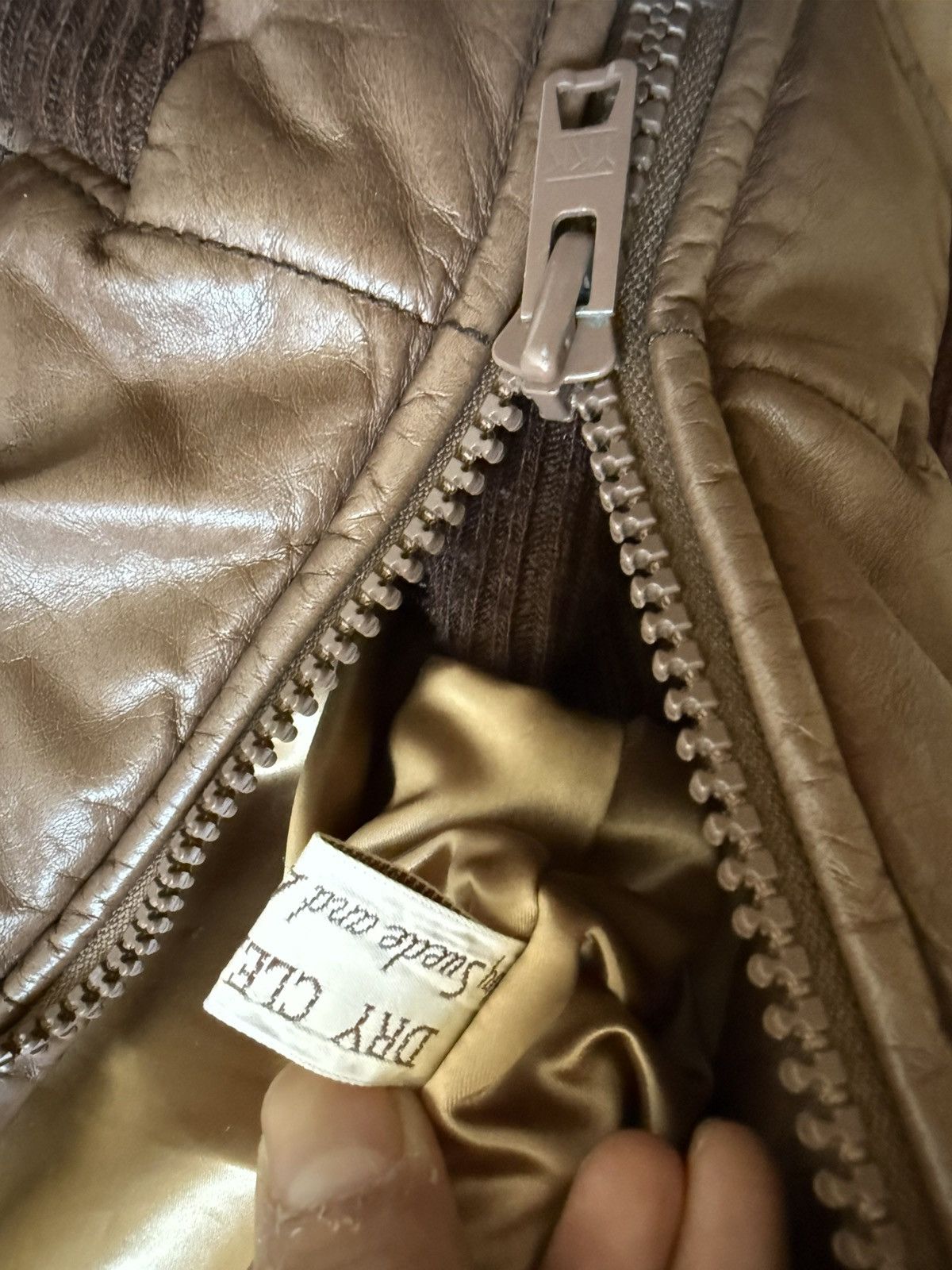 Designer × Vintage 70s Vintage Leather and shearling bomber Size US L / EU 52-54 / 3 - 4 Thumbnail