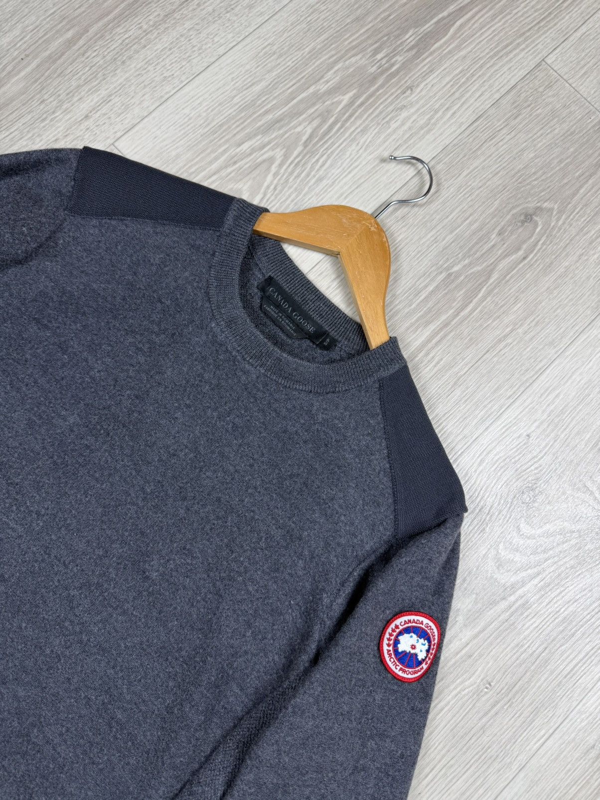 Canada Goose Canada Goose Men’s Dartmouth Merino Wool Jumper Gray Sweater Size US XS / EU 42 / 0 - 2 Thumbnail