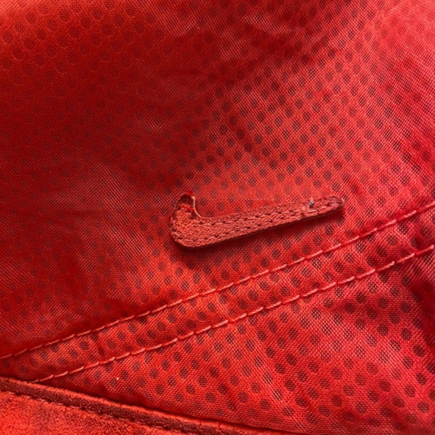 Nike The Nike Mini Baguette Sneaker Sole Bag Size ONE SIZE - 7 Thumbnail