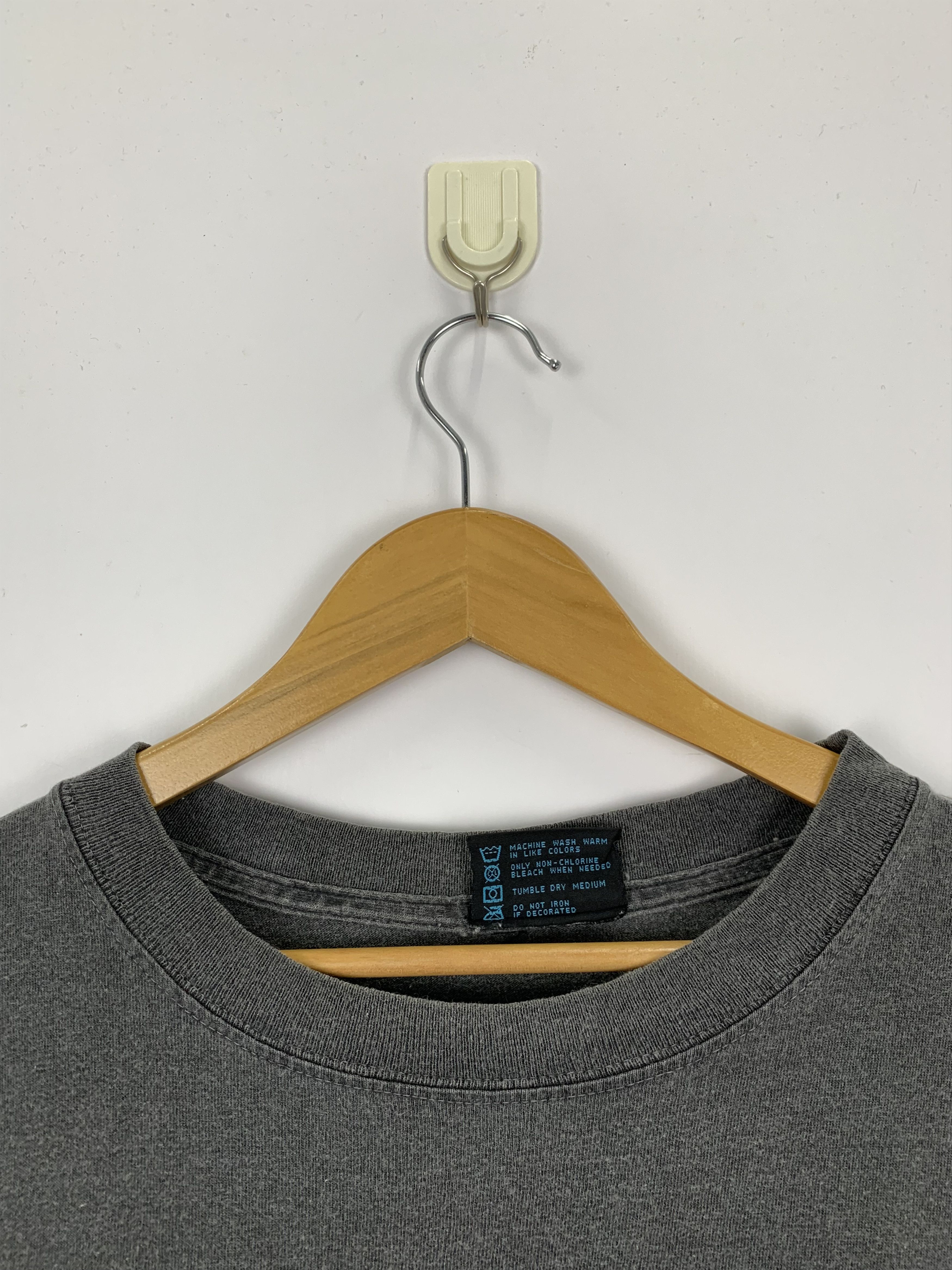 Quiksilver Vintage 90s Sun Faded Quiksilver Boardriders Club Tee TA0170 Size US M / EU 48-50 / 2 - 9 Thumbnail