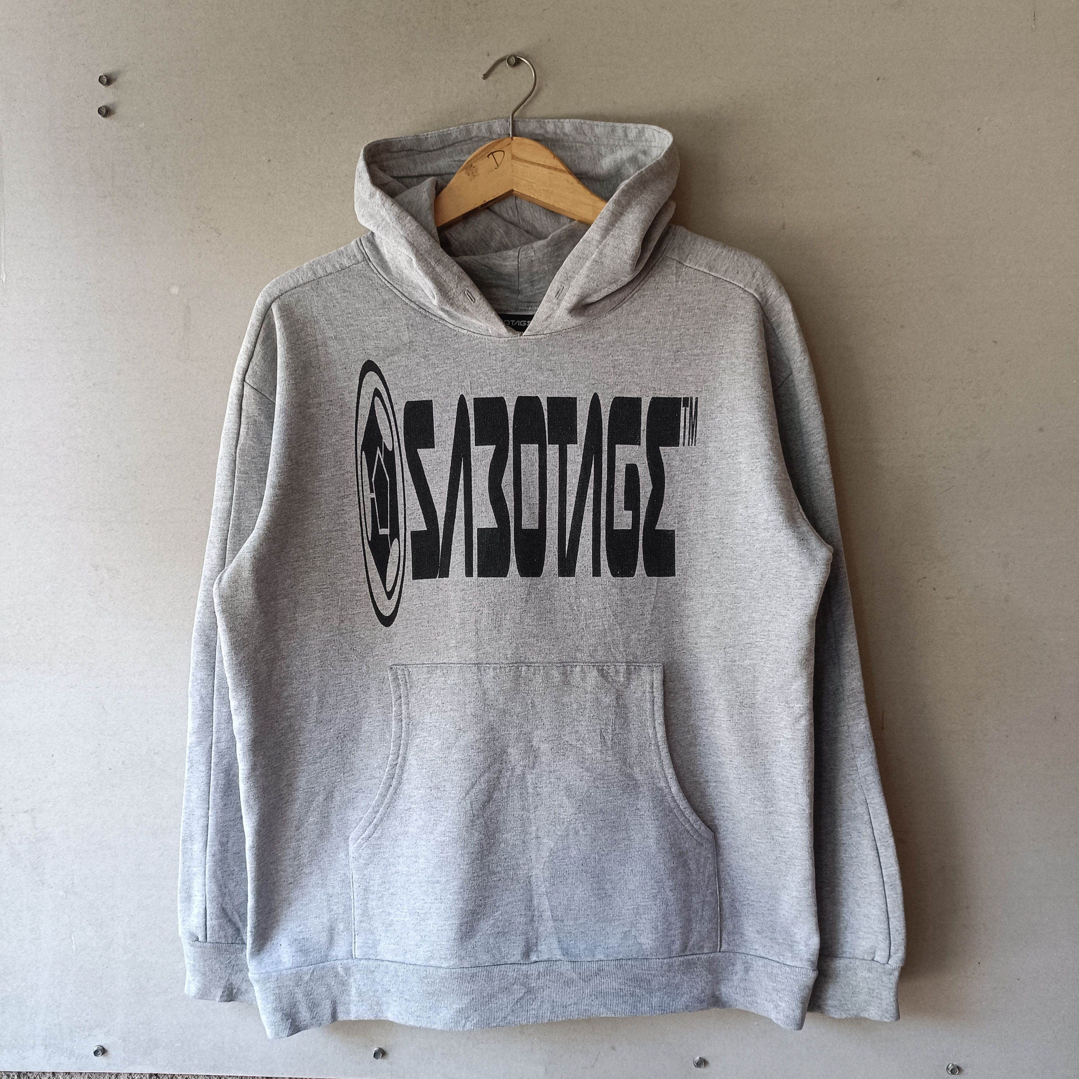 SBTG Vintage sabotage X gmmdrive Made in usa Hoodie Size US M / EU 48-50 / 2 - 1 Thumbnail