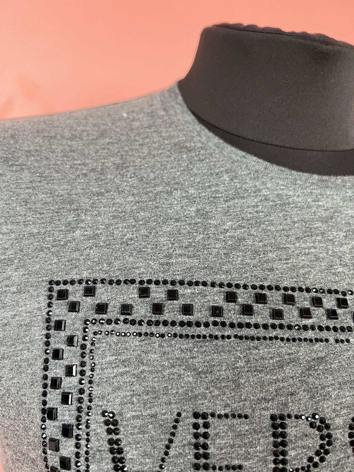 Versace Jeans Couture Versace tee luxury hype sale y2k logo big Size US S / EU 44-46 / 1 - 3 Thumbnail