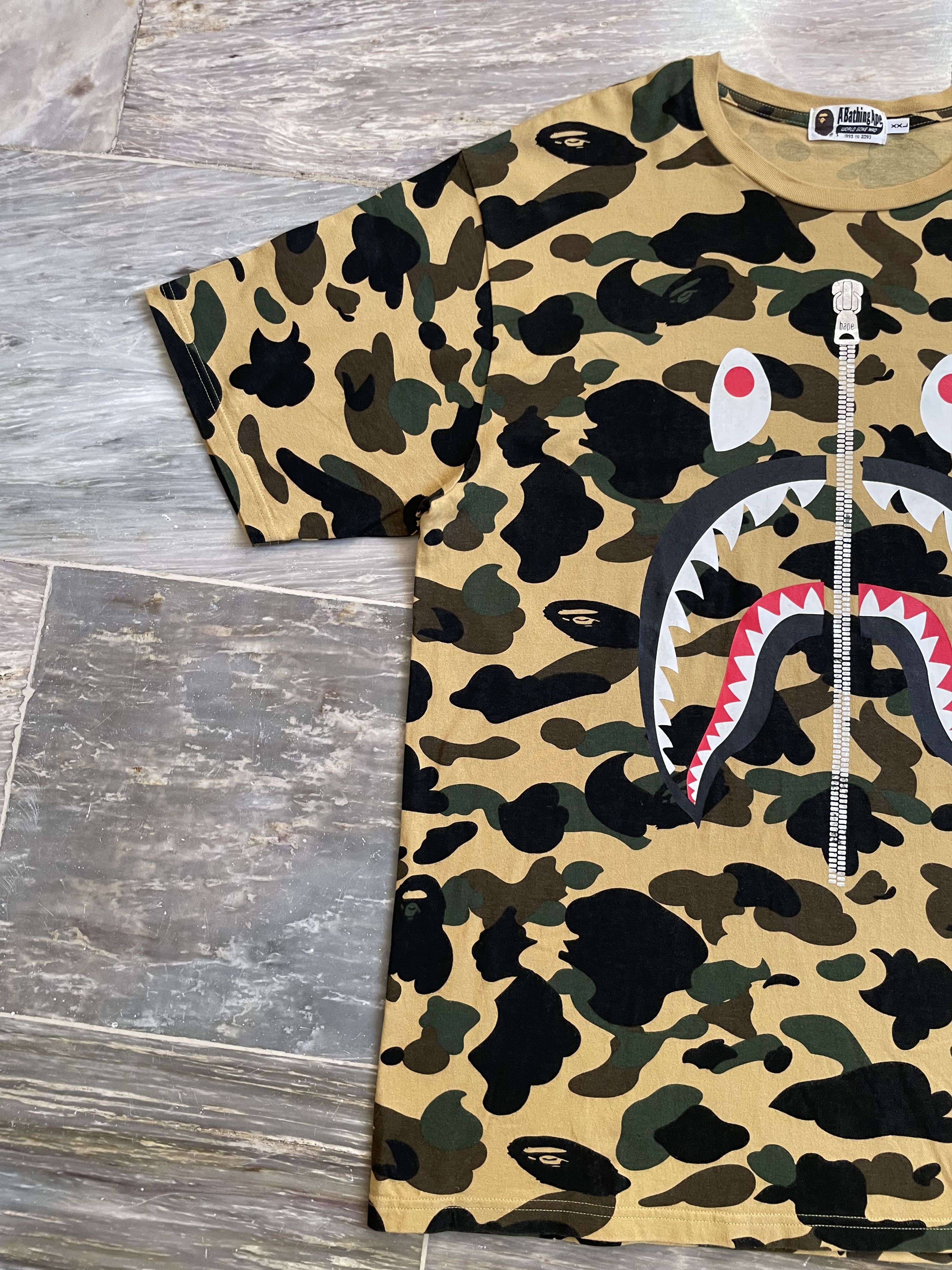 Bape Bape Shark 1st Camo Tee Size US XXL / EU 58 / 5 - 4 Thumbnail