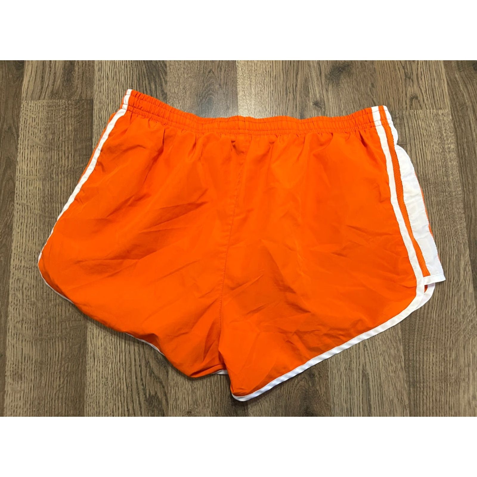 Nike Nike Shorts Women's Medium Orange Dri Fit Pull On Logo Size 32" / US 10 / IT 46 - 2 Thumbnail