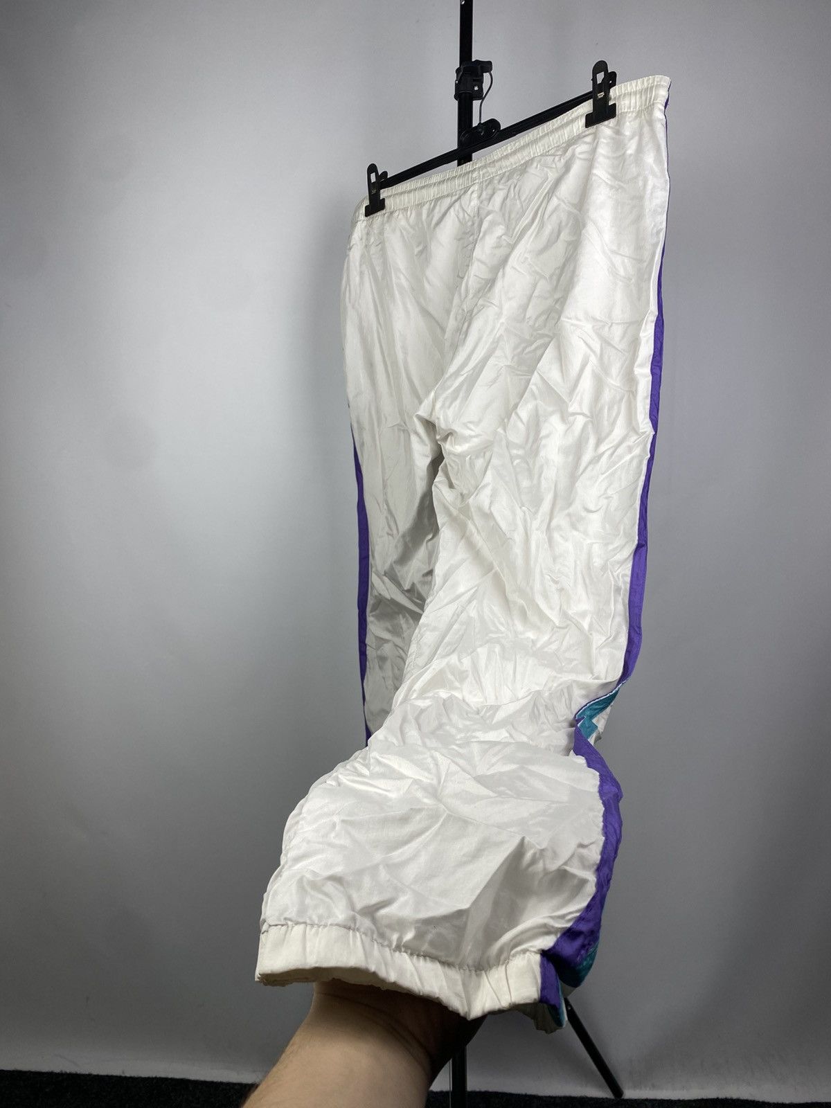 Vintage Vintage 90's Etirel Men’s Nylon Pants M Size Size US 33 - 7 Thumbnail