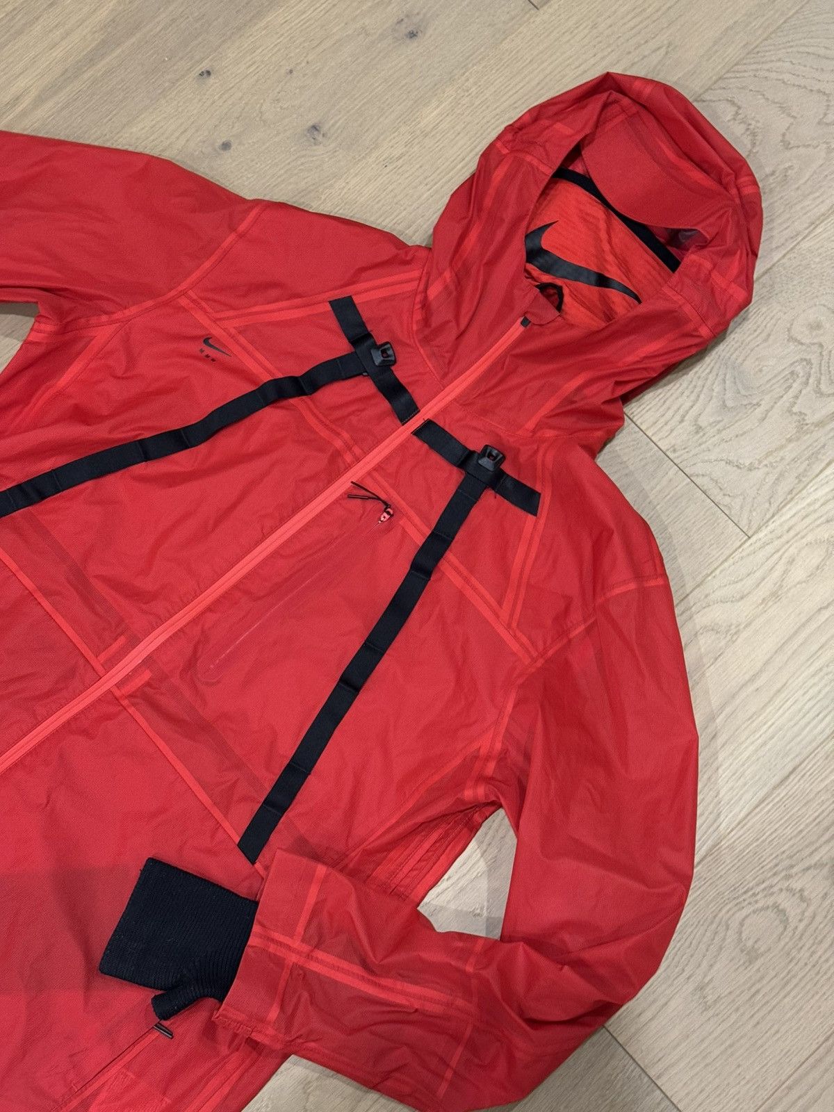 MMW × Nike Nike x MMW (Matthew M. Williams) Light Red Rain Jacket Size US L / EU 52-54 / 3 - 2 Thumbnail