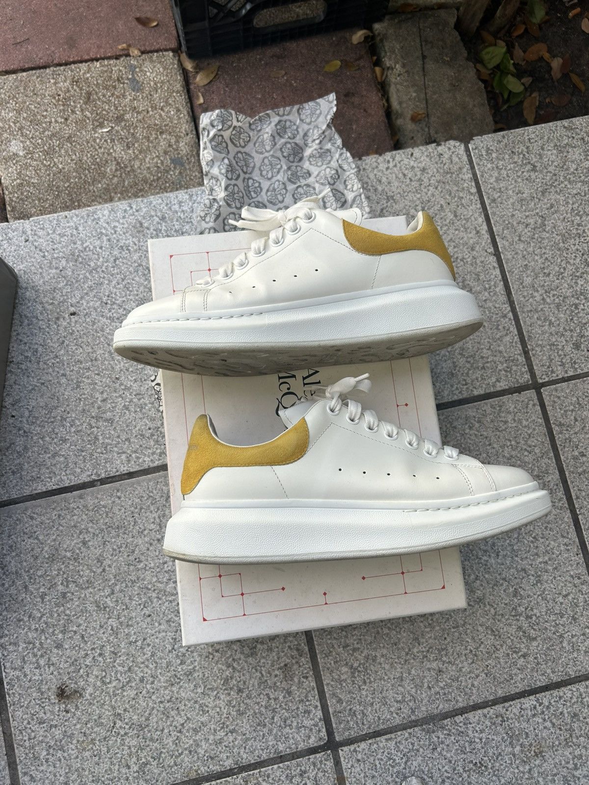Alexander McQueen White Yellow Alexander McQueen Size US 9 / EU 42 - 1 Thumbnail
