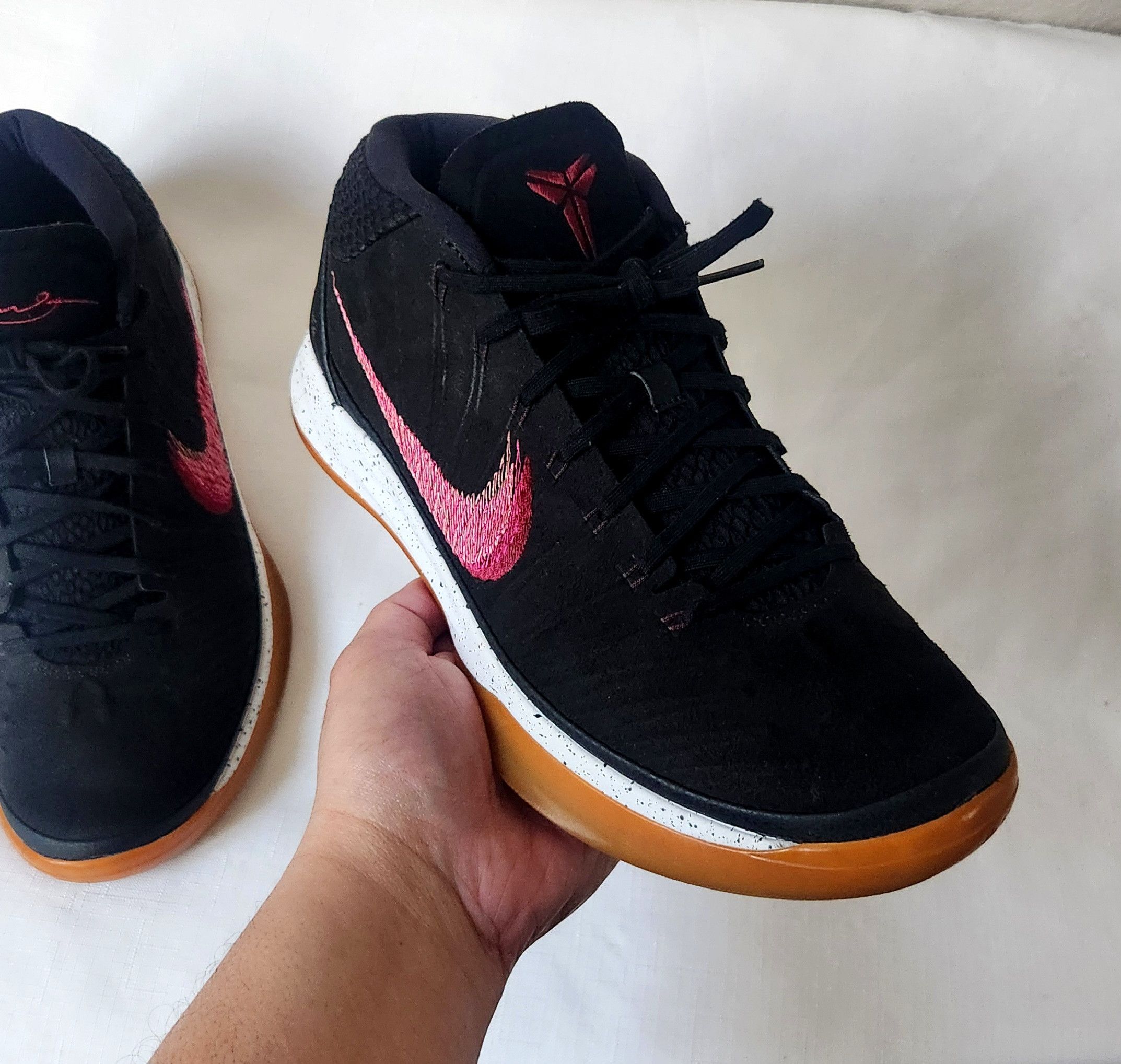 Nike Nike Kobe A.D. Men's SZ 12 922484-006 Black Gum sole Rare Size US 11.5 / EU 44-45 - 2 Thumbnail
